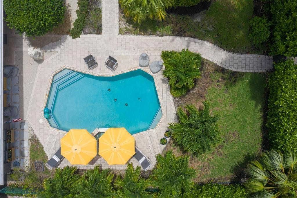 HOLLYWOOD LAKES SECTION - Residential