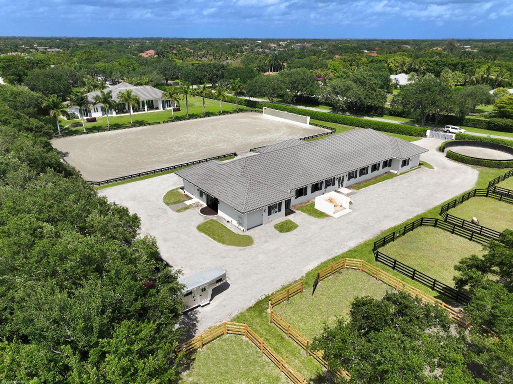 PALM BEACH POINT - Residential