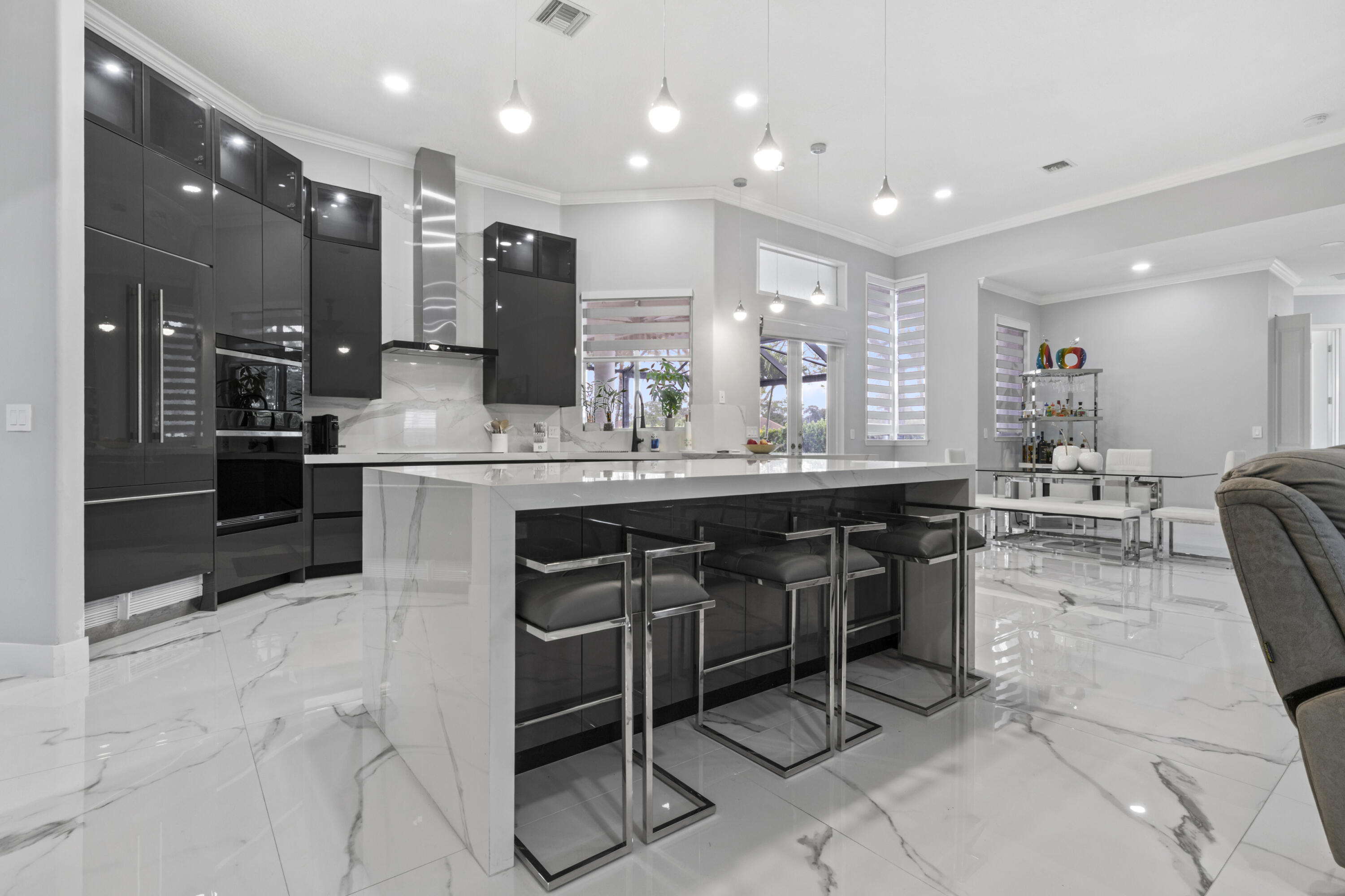Acreage & Unrec - Residential