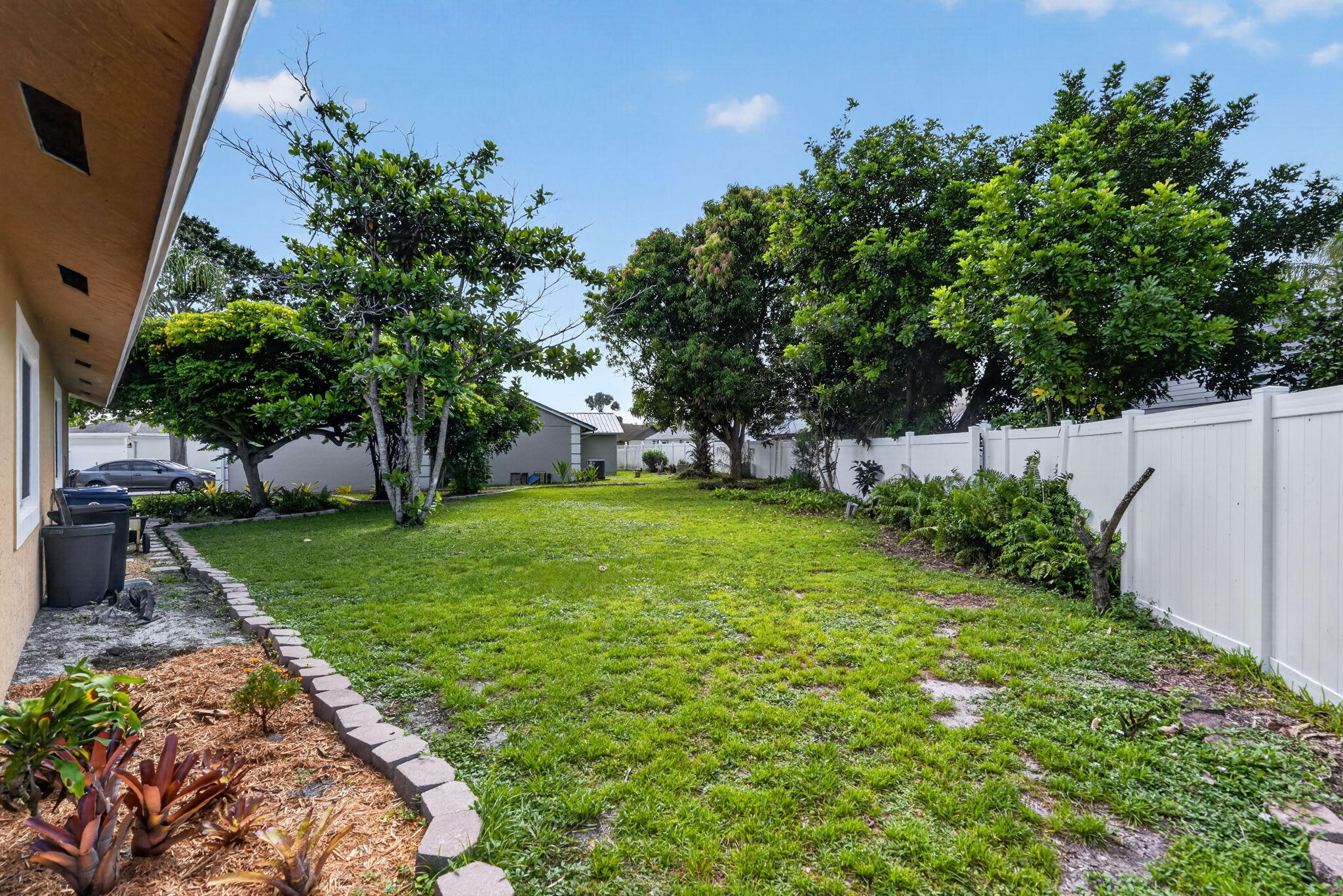 INDIAN CREEK PH 10 - Residential