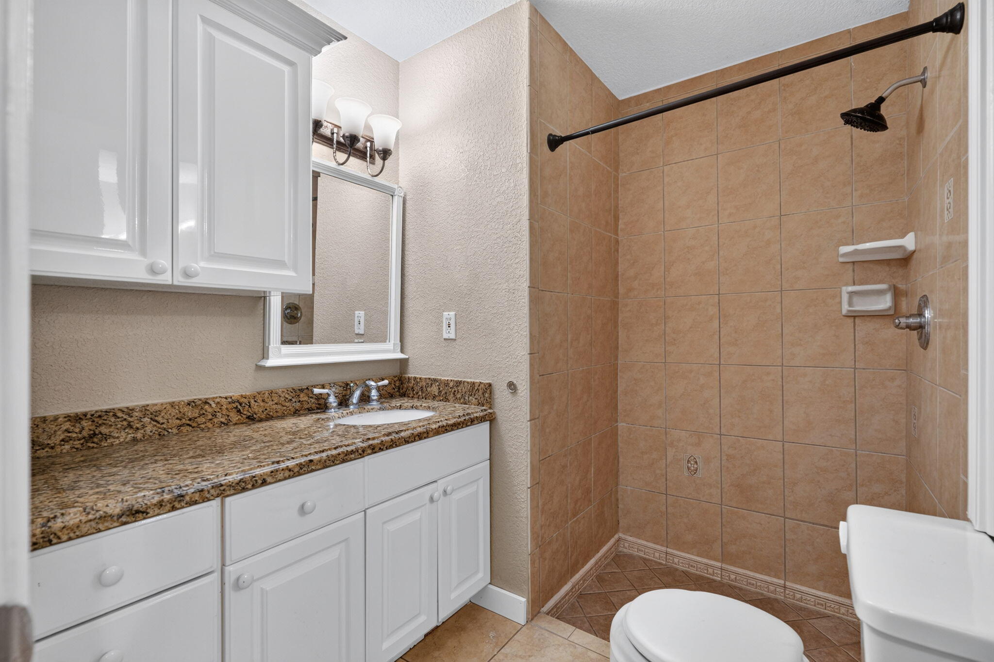 INDIAN CREEK PH 10 - Residential