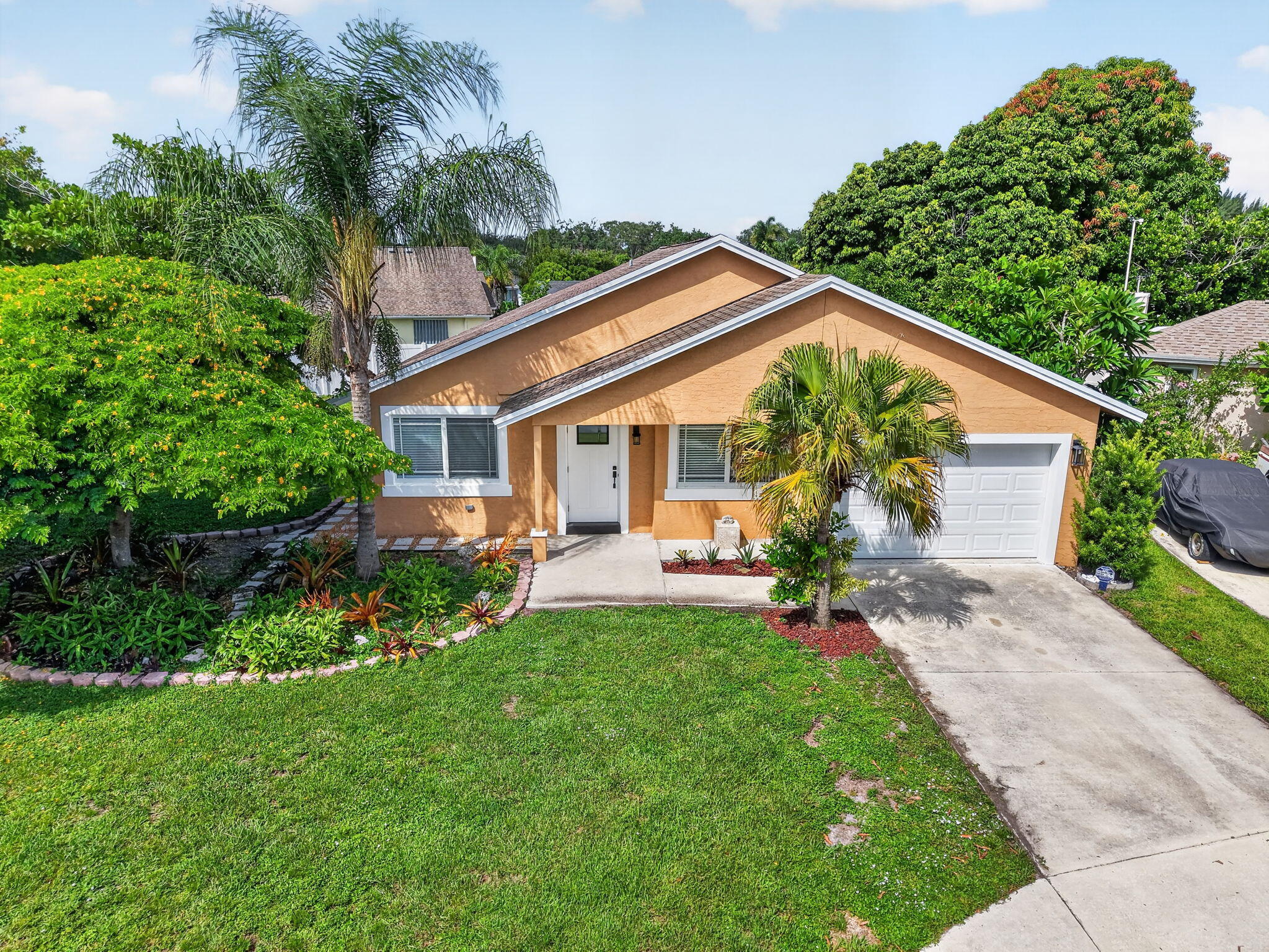 INDIAN CREEK PH 10 - Residential