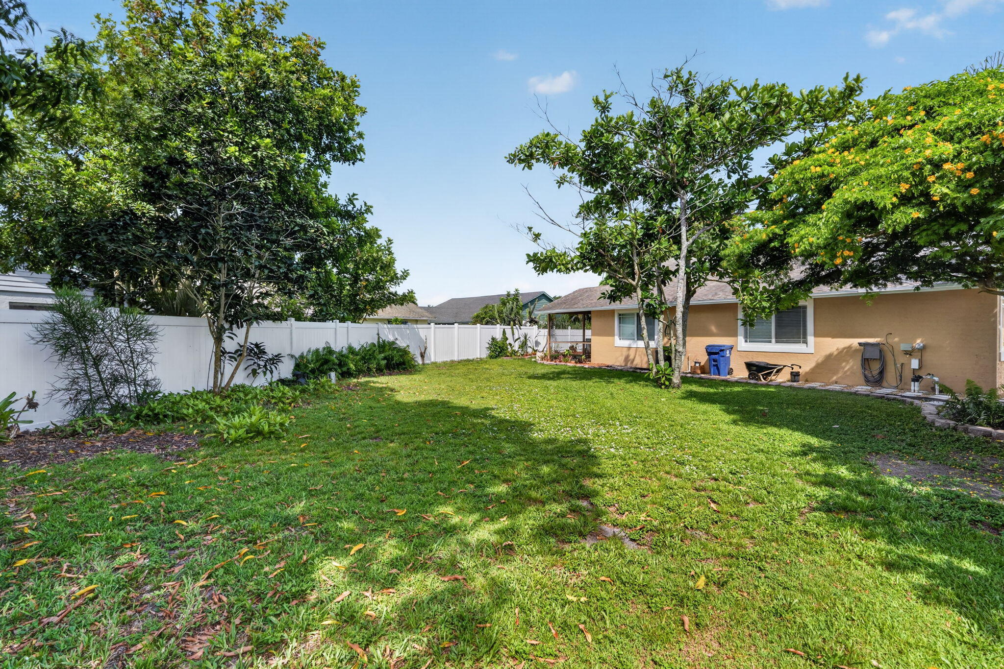 INDIAN CREEK PH 10 - Residential