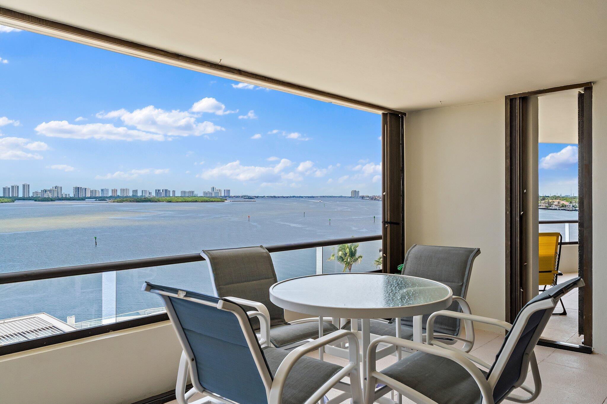 OLD PORT COVE LAKE POINT TOWER CONDO - Residential