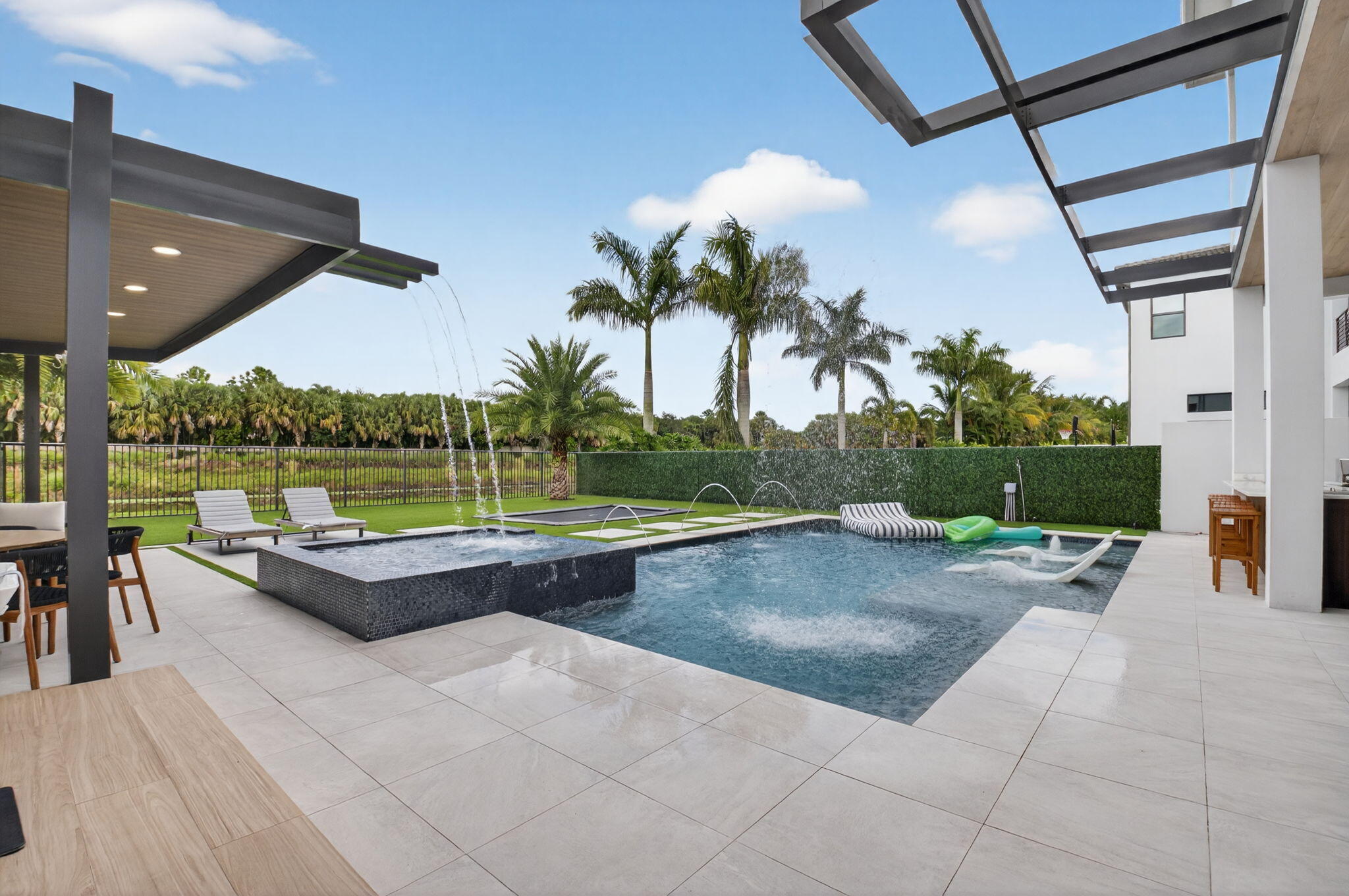 BOCA BRIDGES - Residential