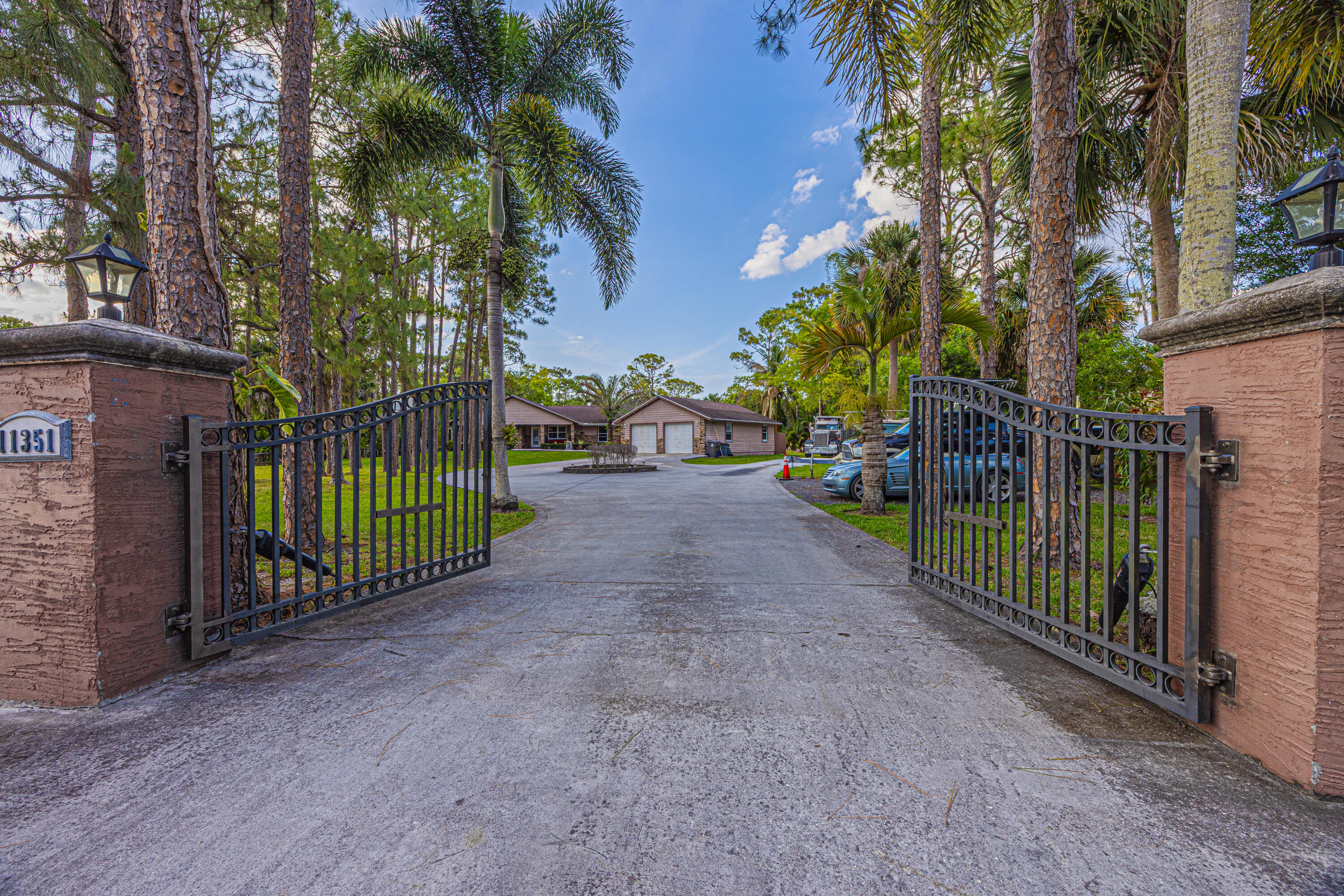 Acreage - Residential