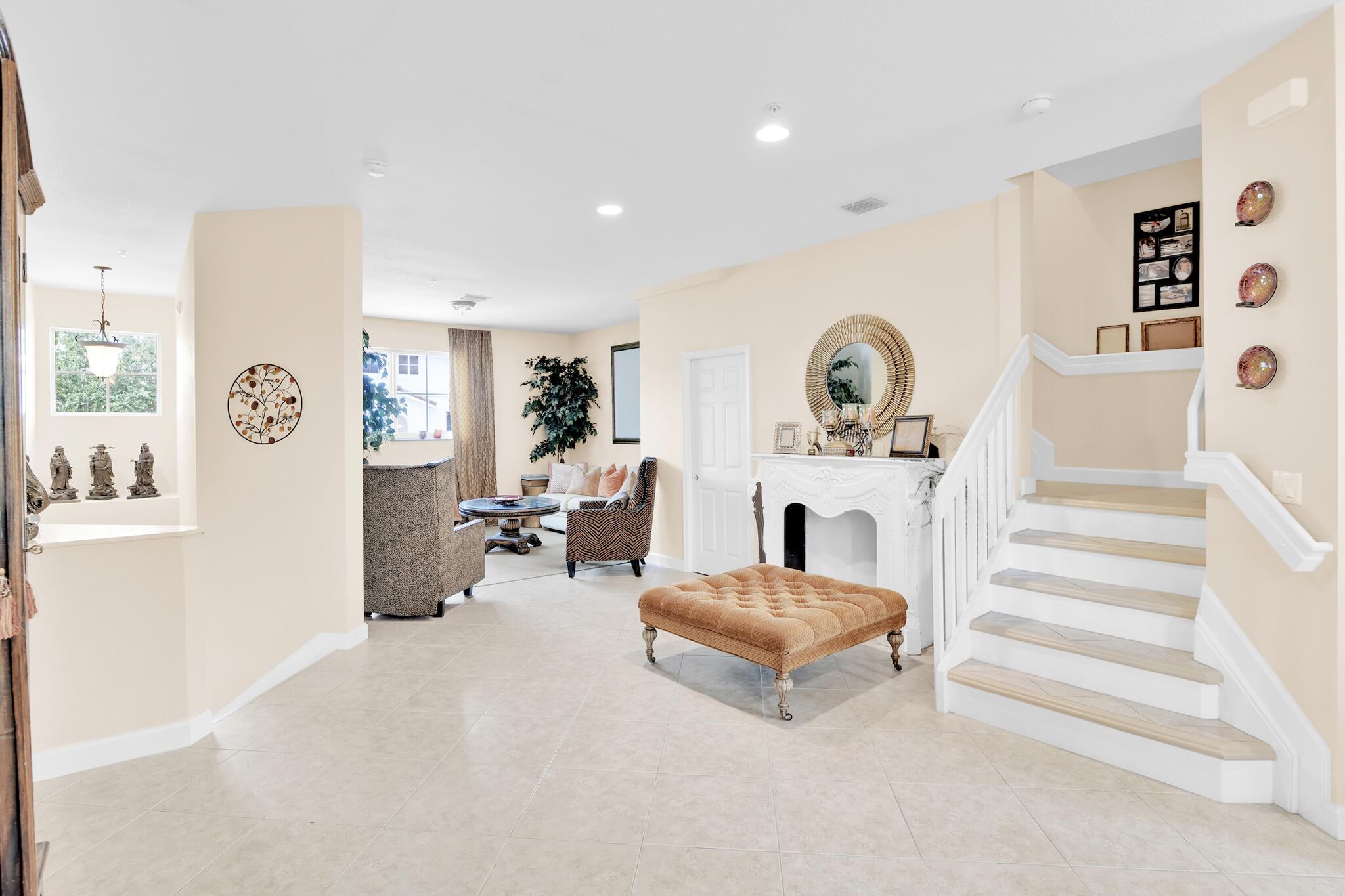 BAYFRONT OF BOYNTON BEACH CONDO - Residential