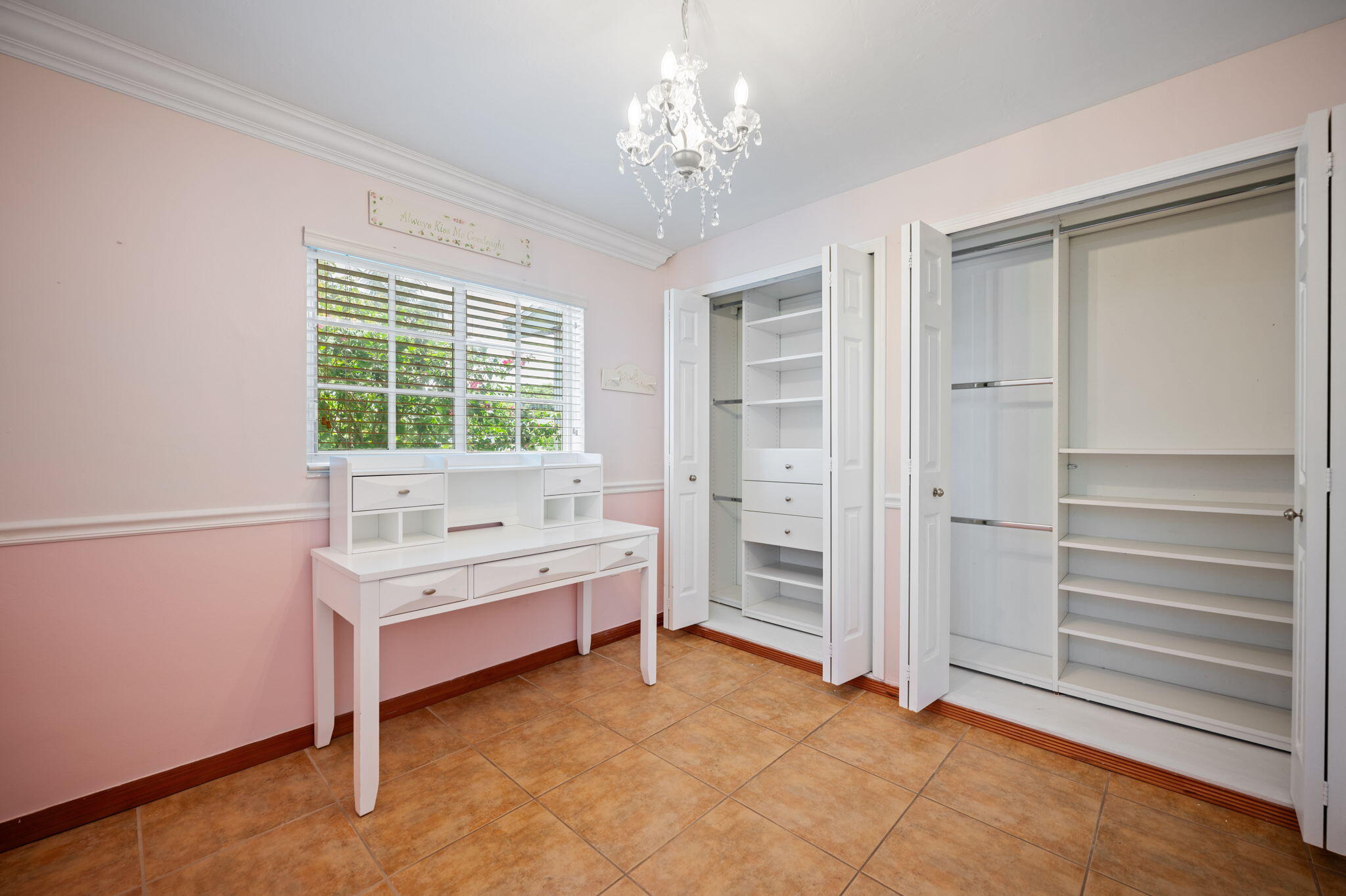 CORAL PK EST SEC 6 - Residential