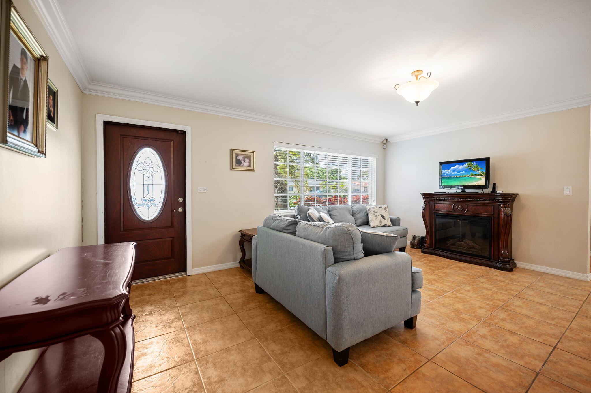 CORAL PK EST SEC 6 - Residential