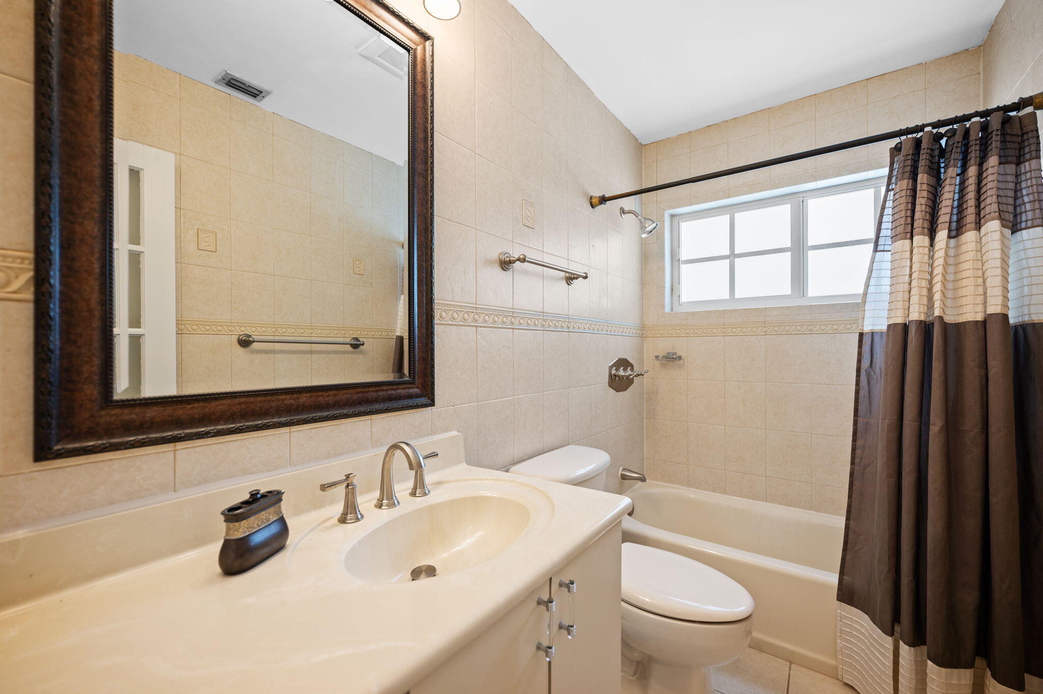 CORAL PK EST SEC 6 - Residential