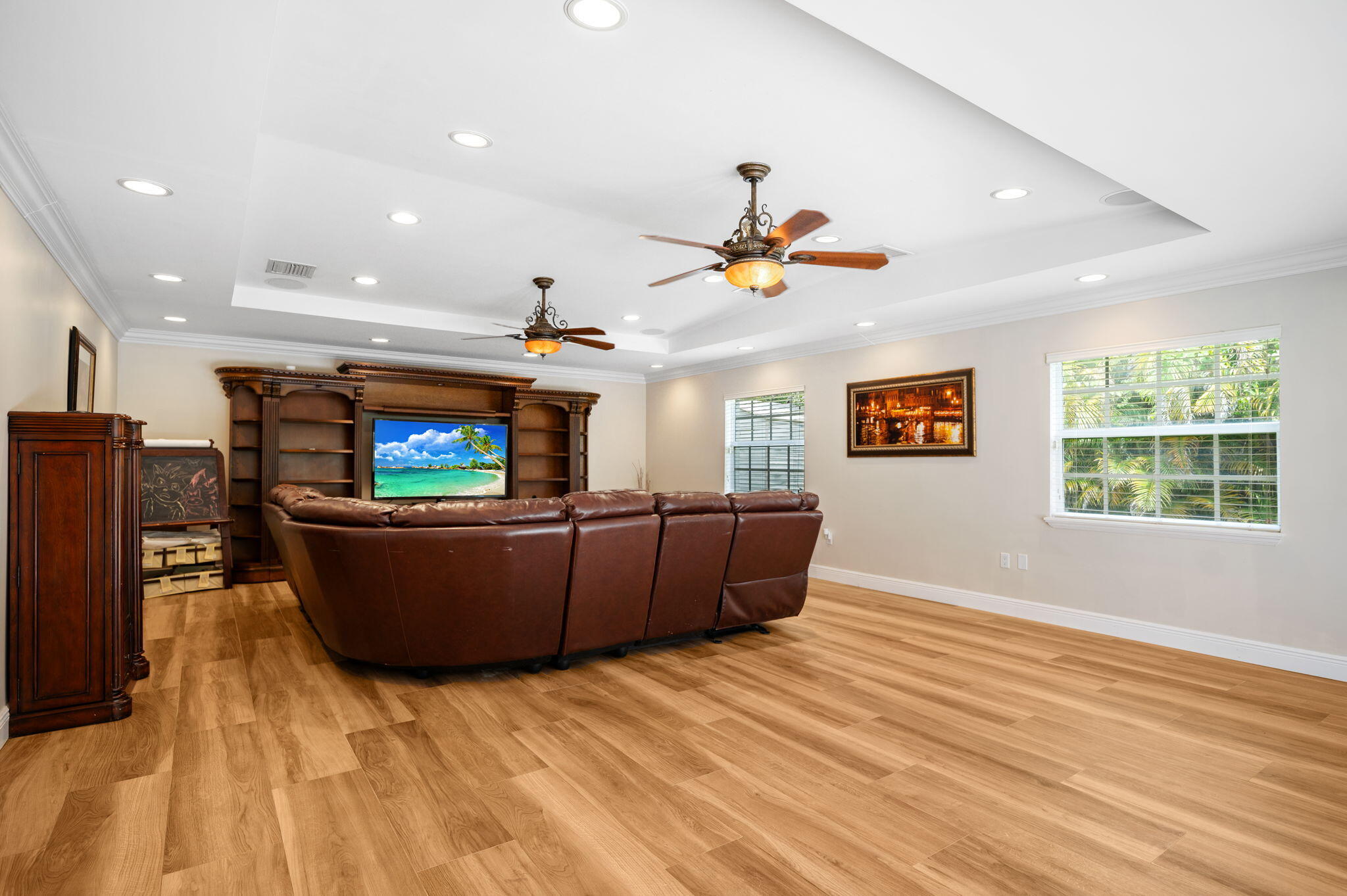 CORAL PK EST SEC 6 - Residential