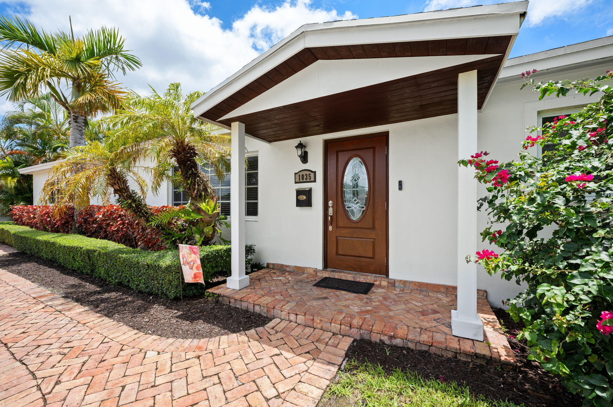Some homes feel like a project. This one feels like home! Set in the established Coral Park Estates neighborhood near FIU, this 3-bedroom, 2-bath single-story residence offers 2,040 square feet of thoughtfully updated living space. The kitchen has been refreshed with newer appliances, the laundry is conveniently indoors, and the split floor plan gives the primary suite a quiet separation from the secondary bedrooms — ideal for families at any stage. Move-in ready, single-story, and located in one of Miami's most accessible and connected neighborhoods. Everything you need, none of what you don't.