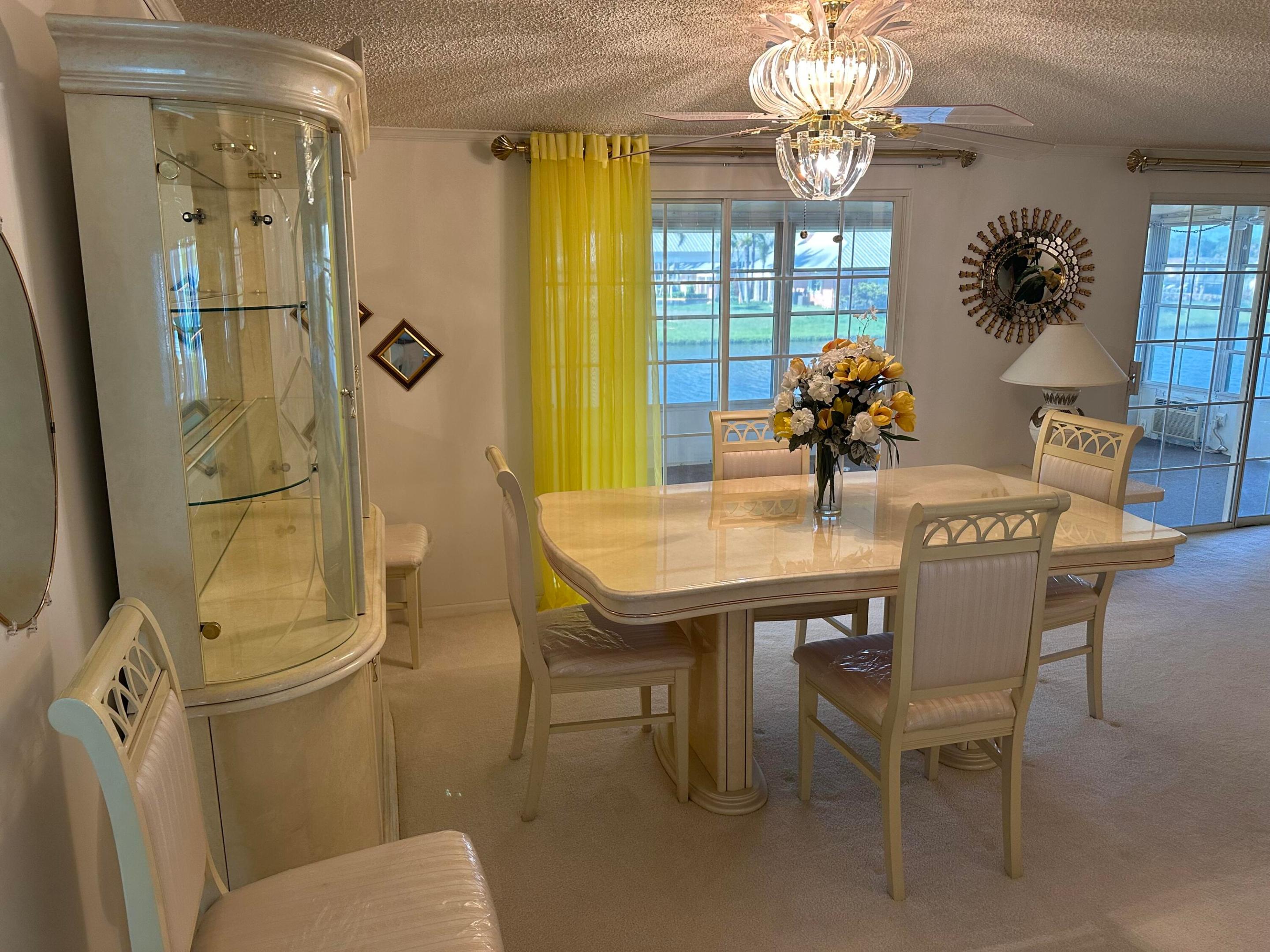 Tropical Isles - Residential