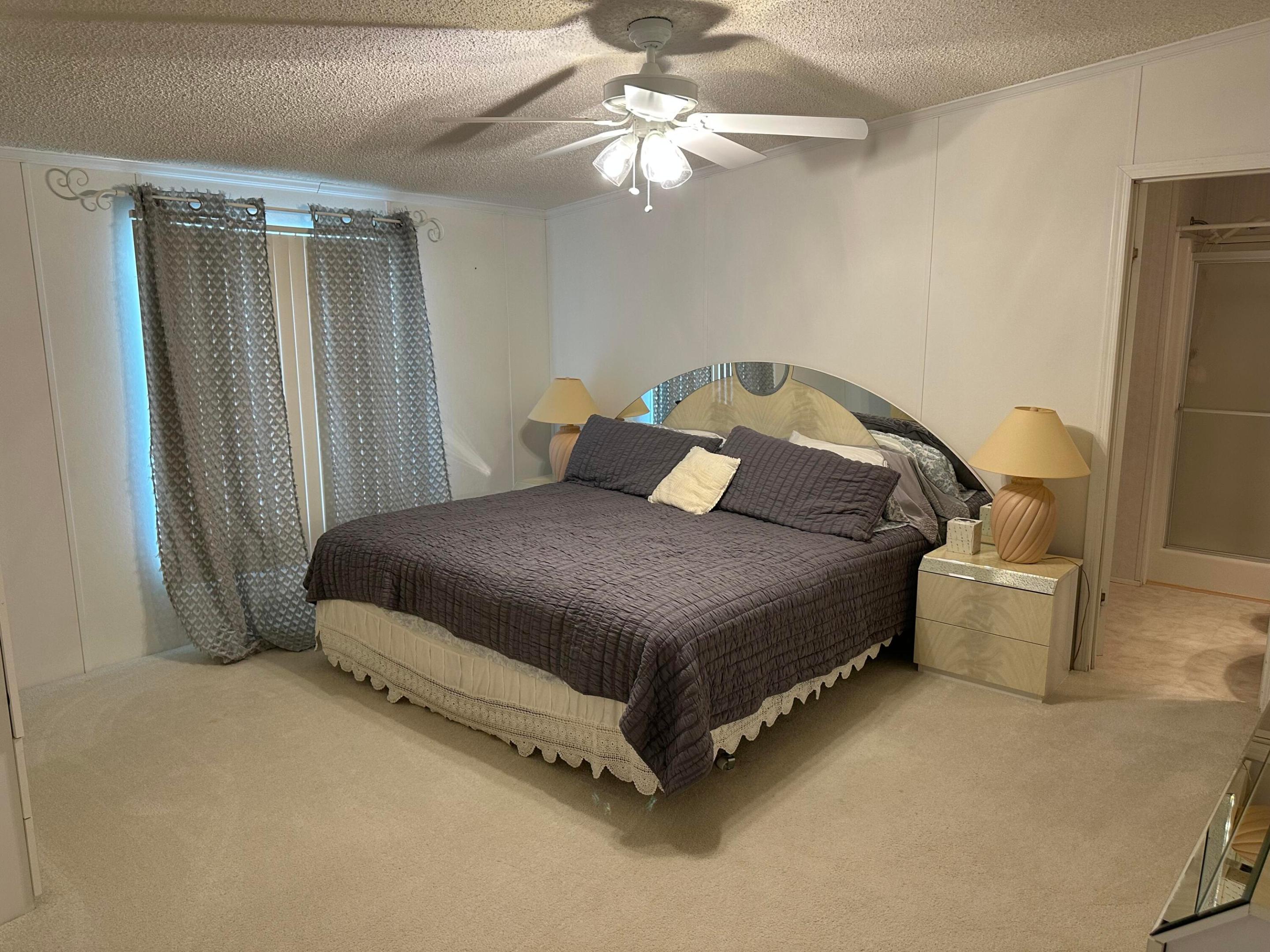 Tropical Isles - Residential