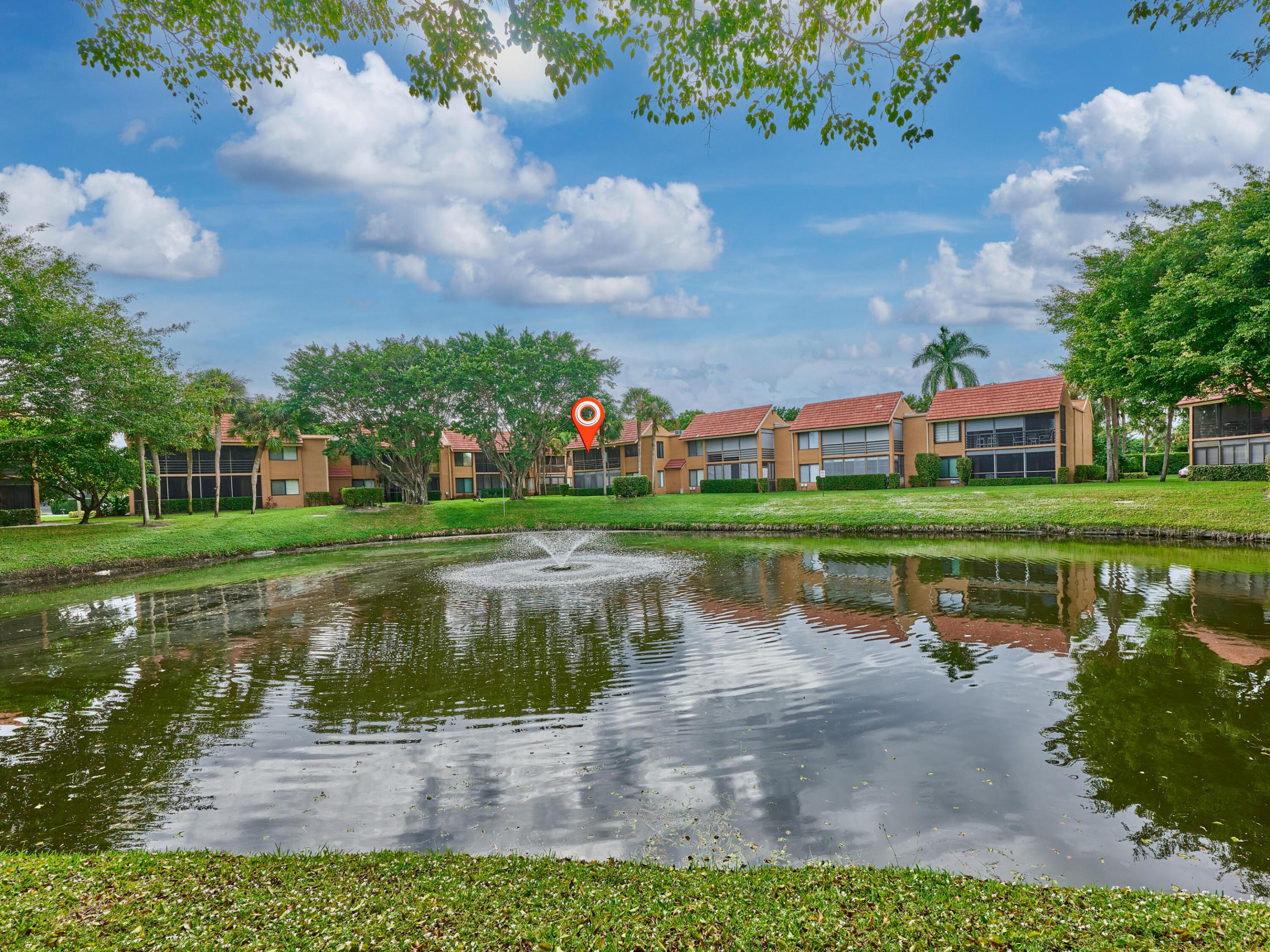 Indian Spring, GREEN LAKES - Residential