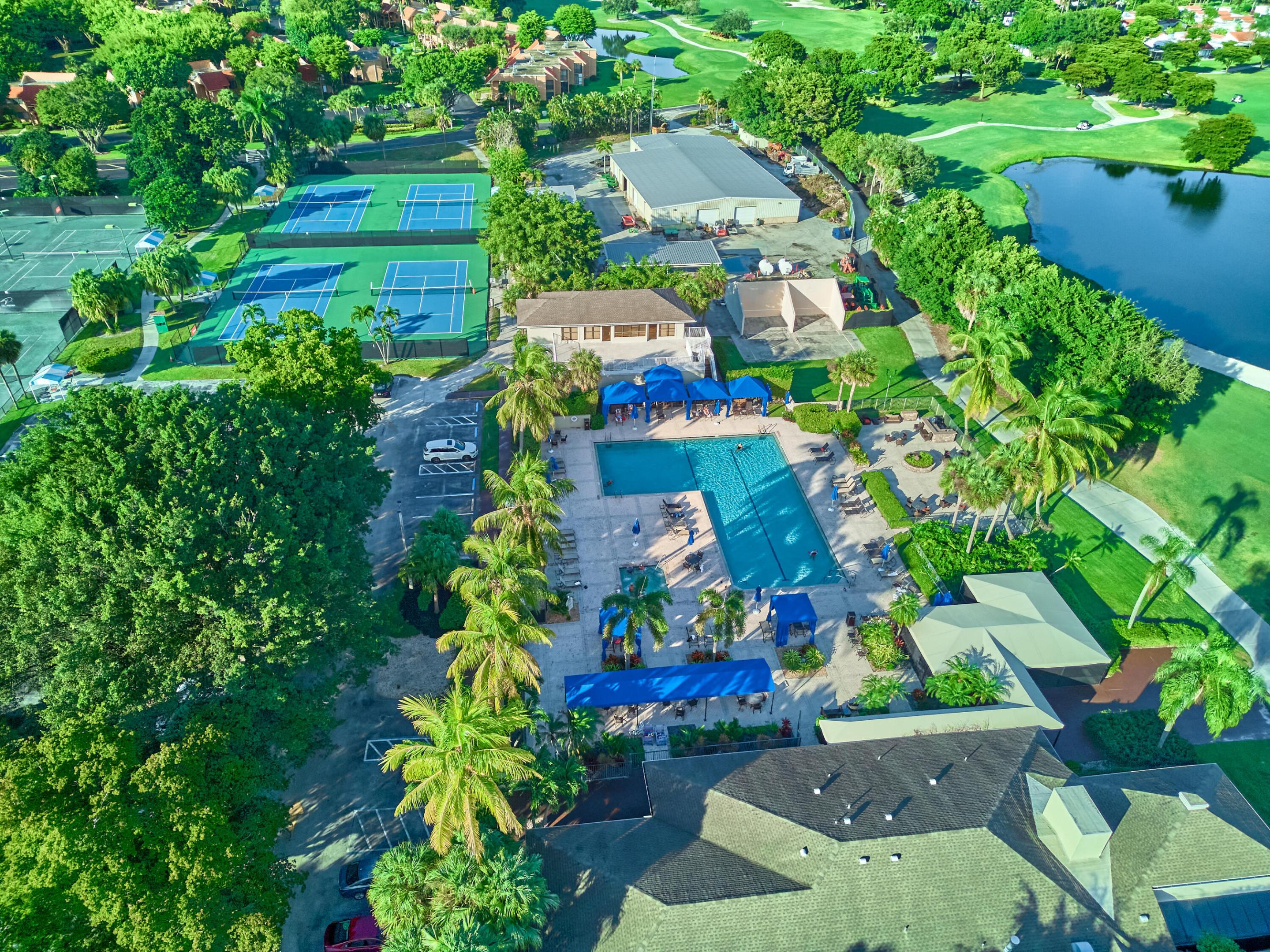 Indian Spring, GREEN LAKES - Residential