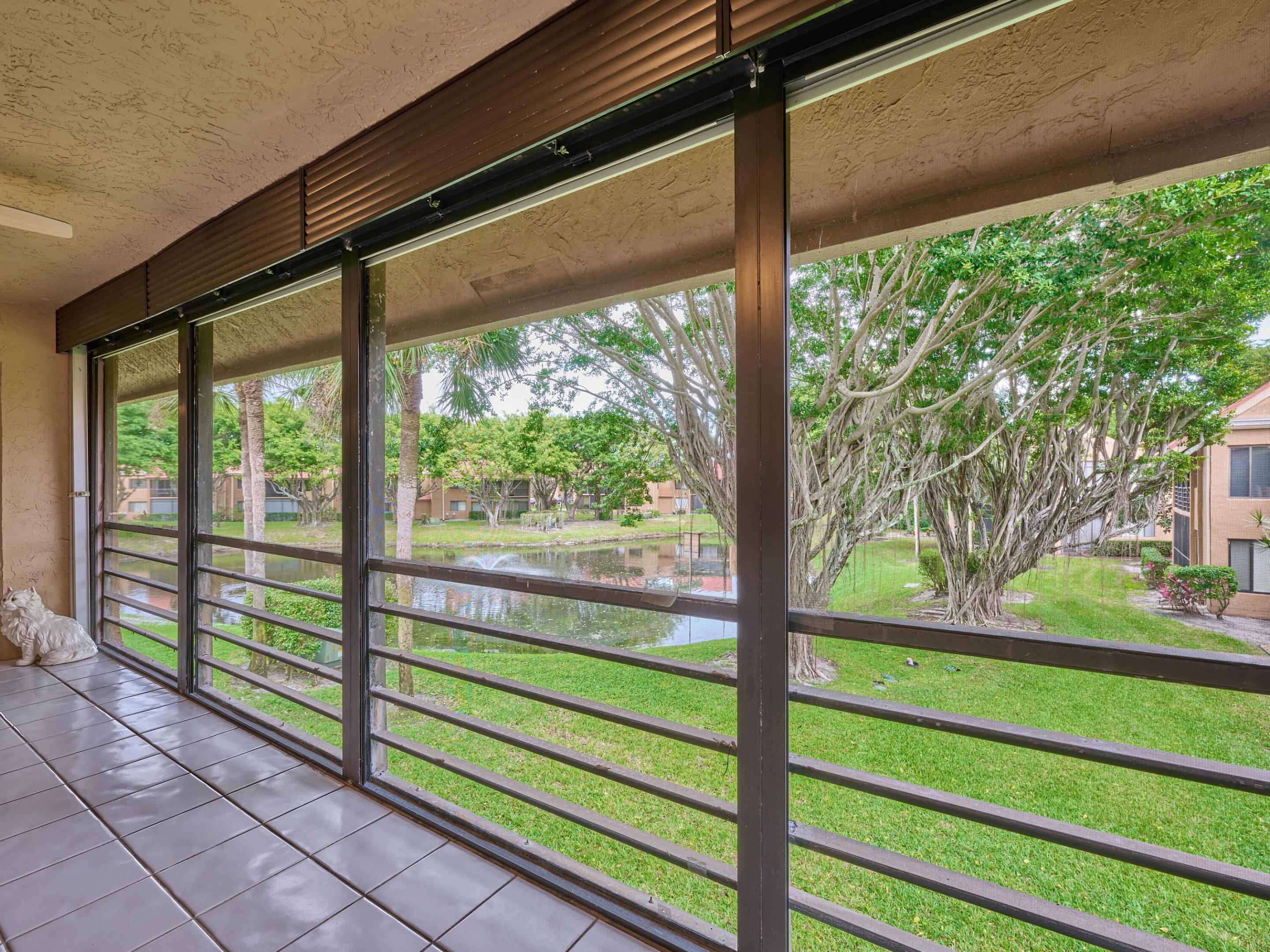 Indian Spring, GREEN LAKES - Residential