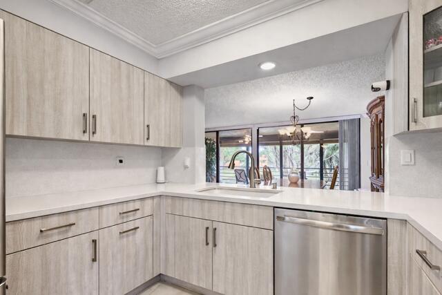 Indian Spring, GREEN LAKES - Residential