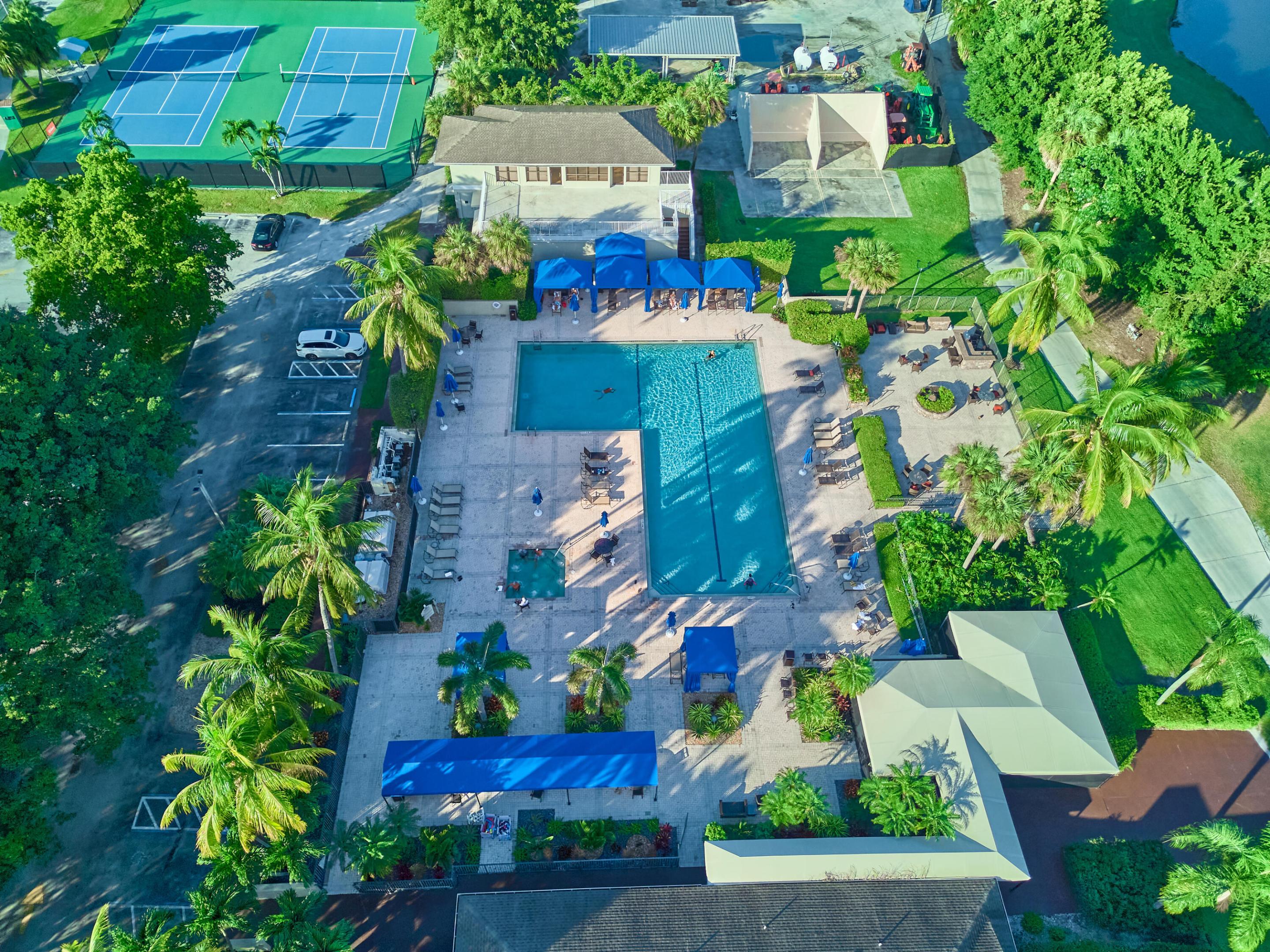 Indian Spring, GREEN LAKES - Residential