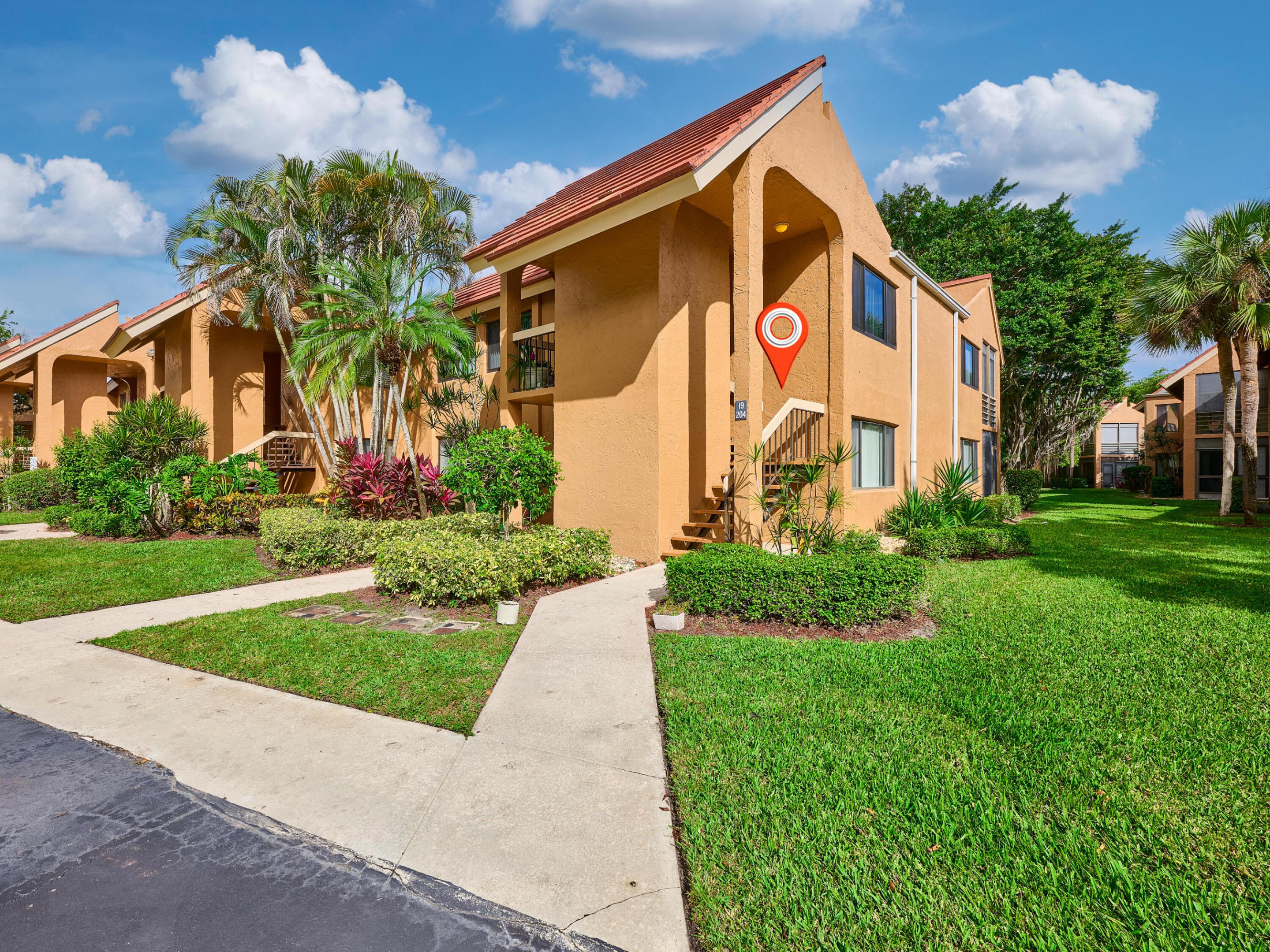 Indian Spring, GREEN LAKES - Residential