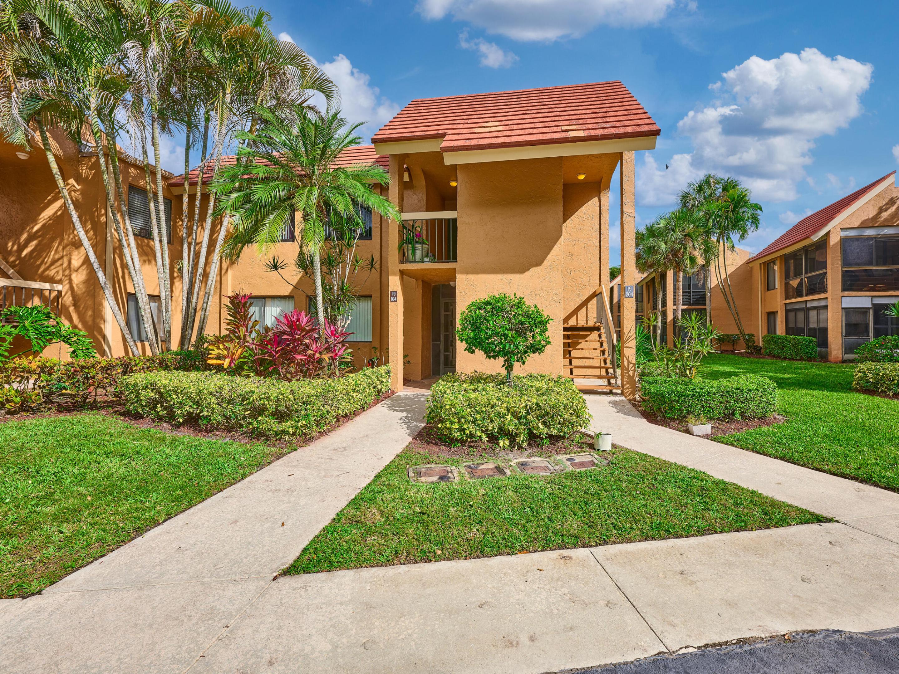 Indian Spring, GREEN LAKES - Residential