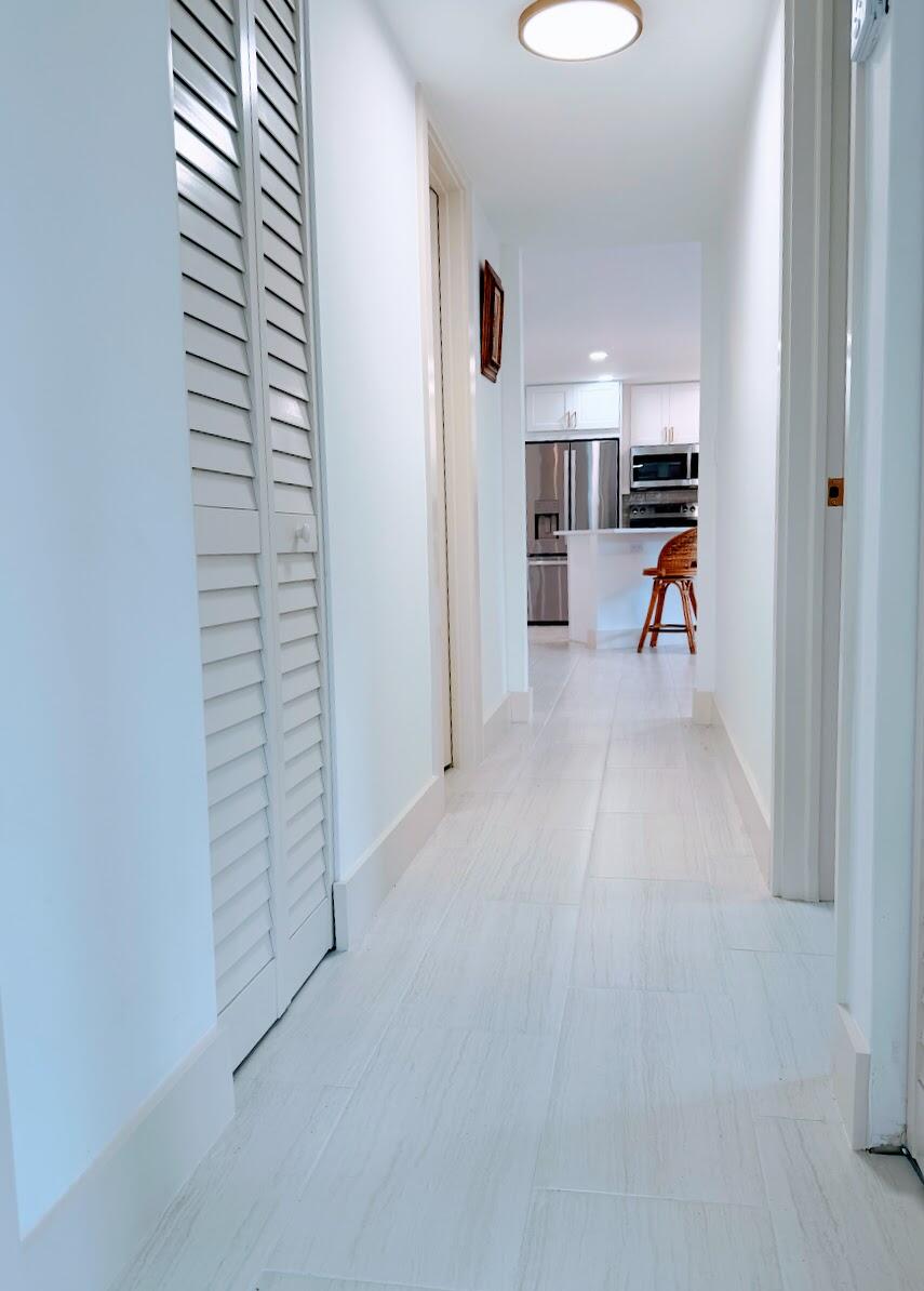 EVERGREEN CONDO - Residential
