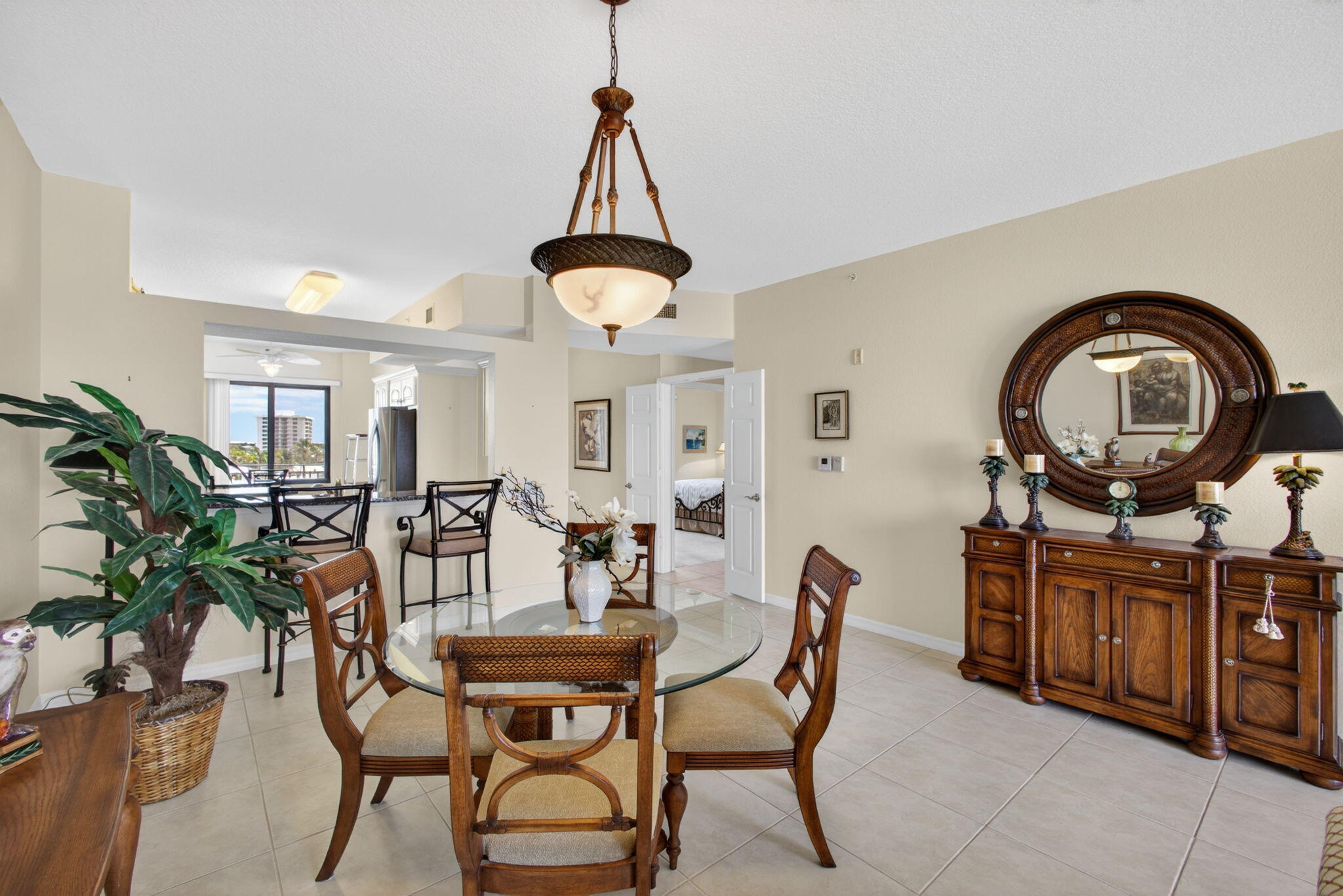 SEAMARK CONDO - Residential