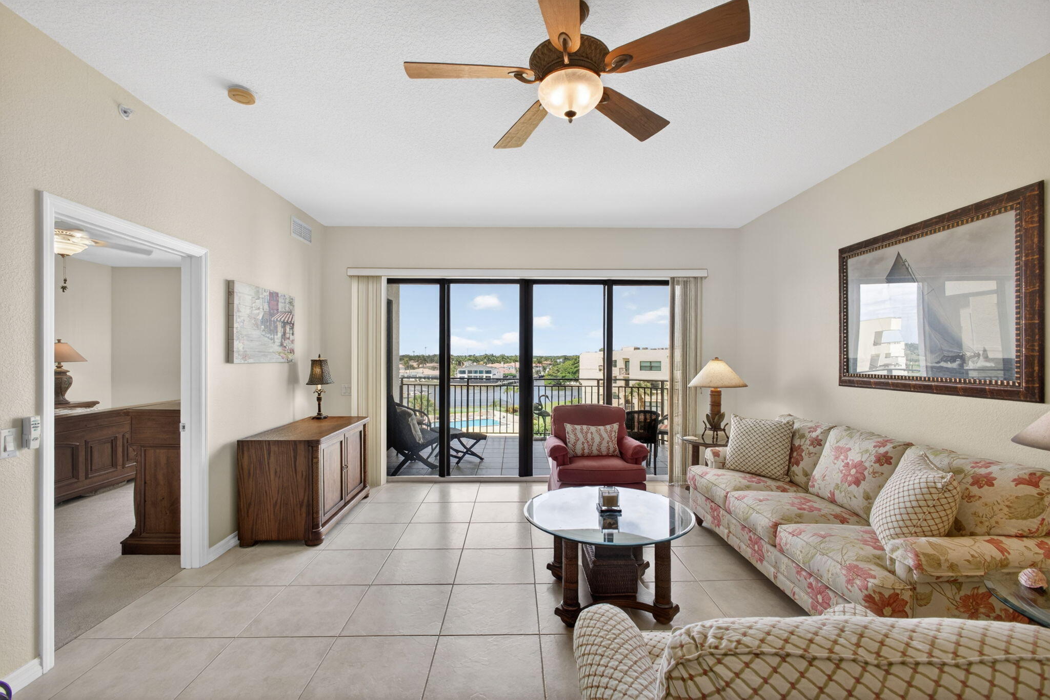 SEAMARK CONDO - Residential