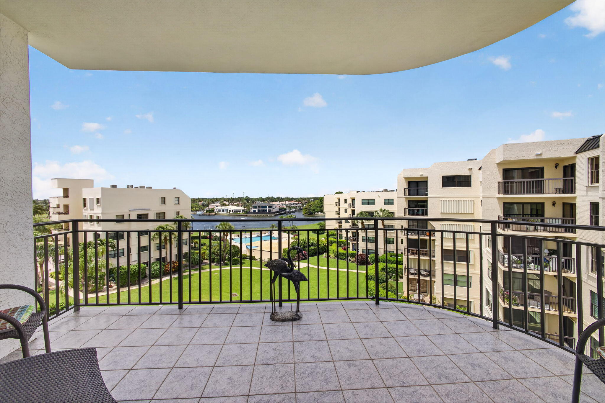 SEAMARK CONDO - Residential