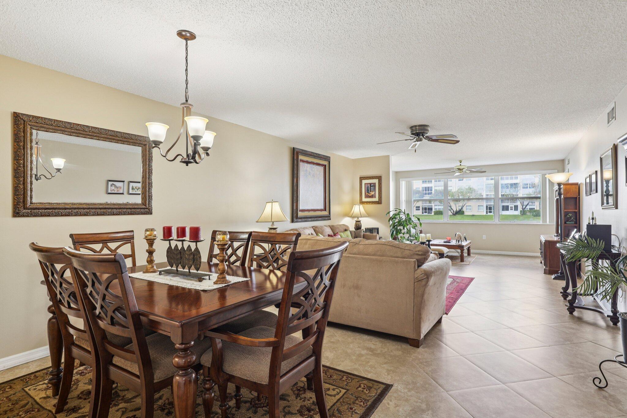 SUNRISE LAKES 203 CONDO - Residential