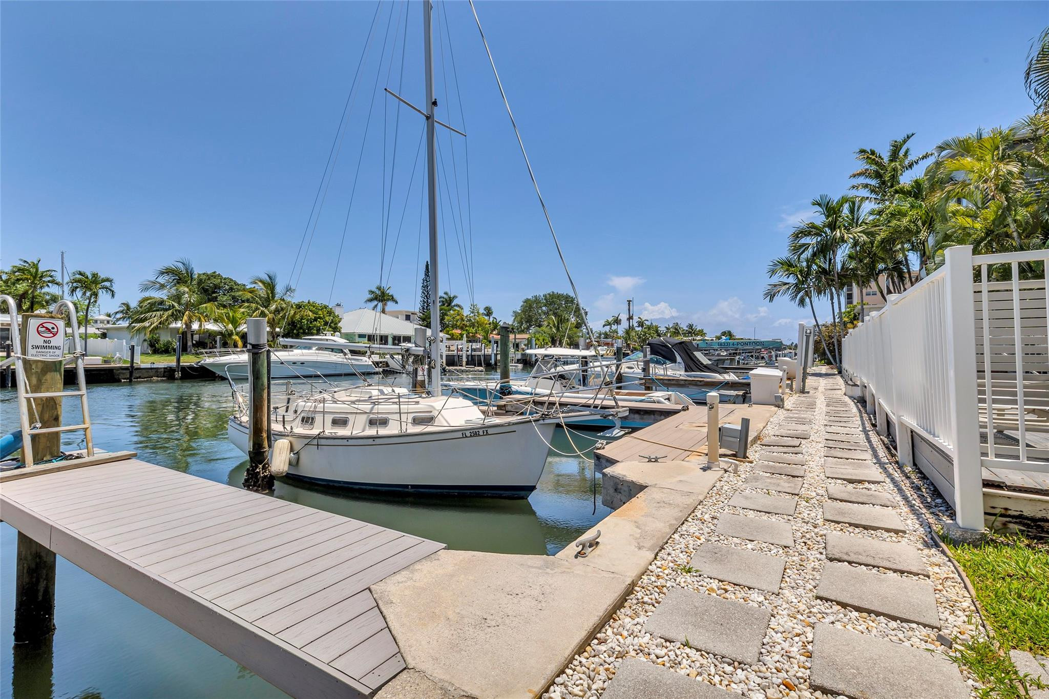 HARBOR VIEW APTS CONDO - Residential