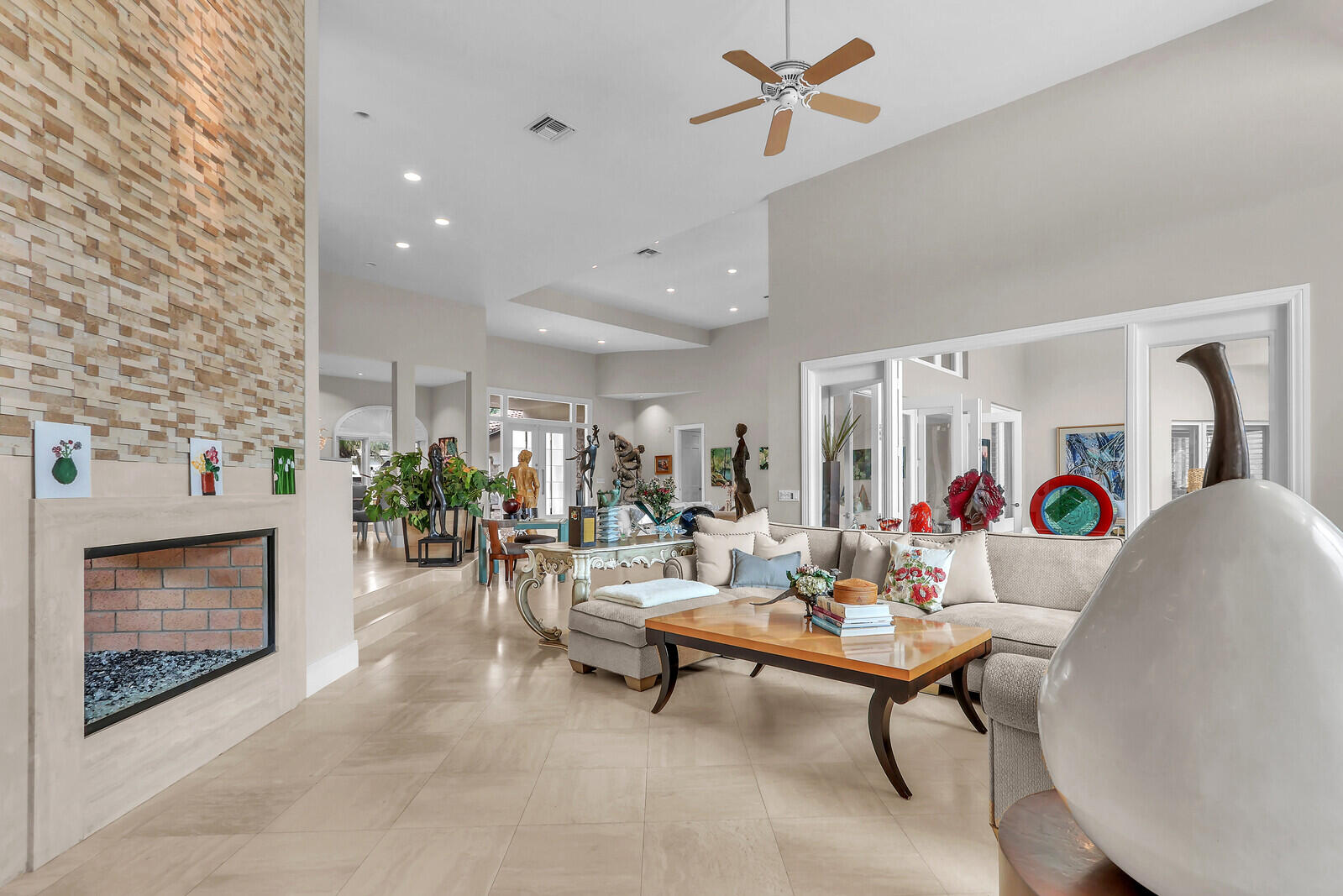FRENCHMANS CREEK - Residential