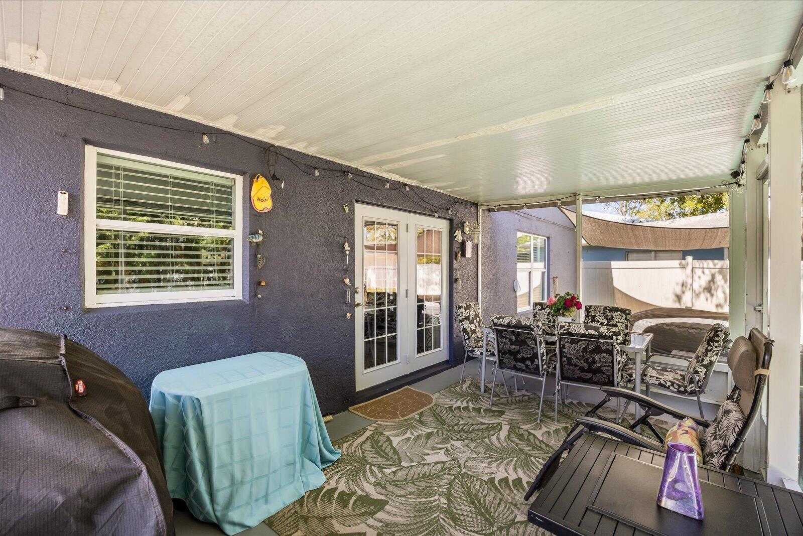 SEBASTIAN HIGHLANDS UNIT 5 - Residential