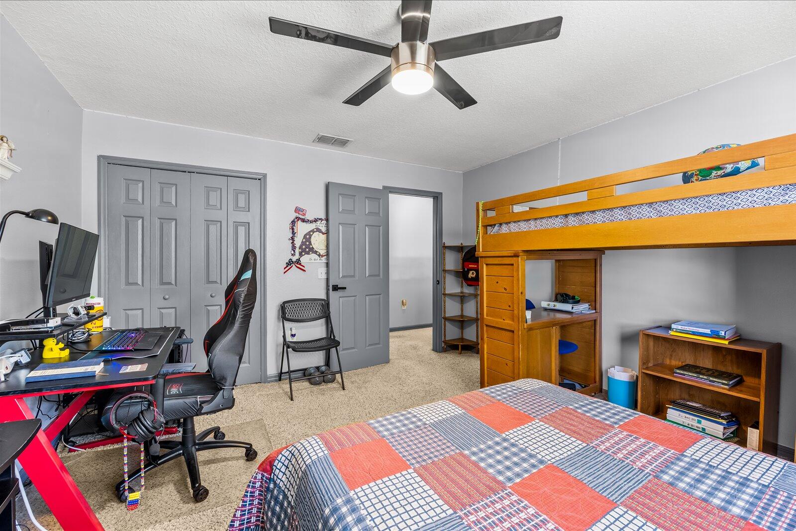 SEBASTIAN HIGHLANDS UNIT 5 - Residential