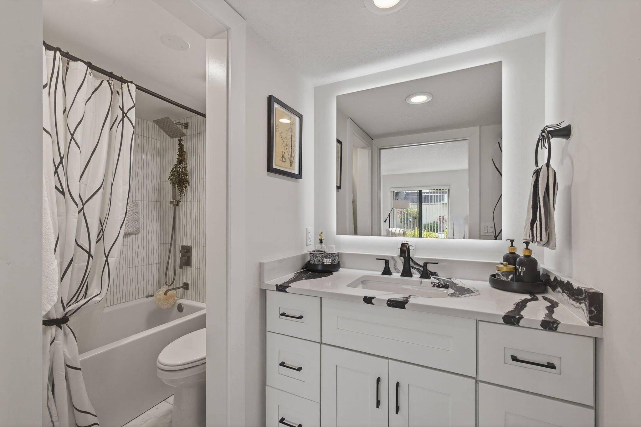 BOUNDBROOK CONDO S - Residential