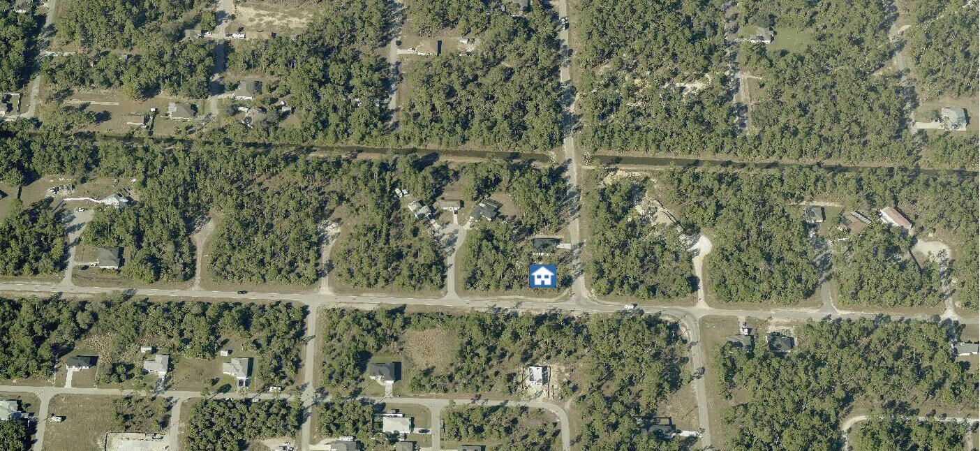LEHIGH ACRES - Land