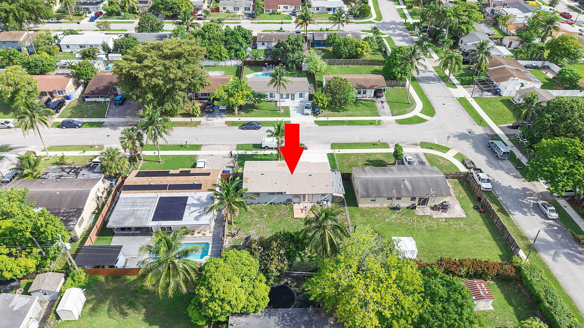 BROADVIEW COUNTRY CLUB - Residential