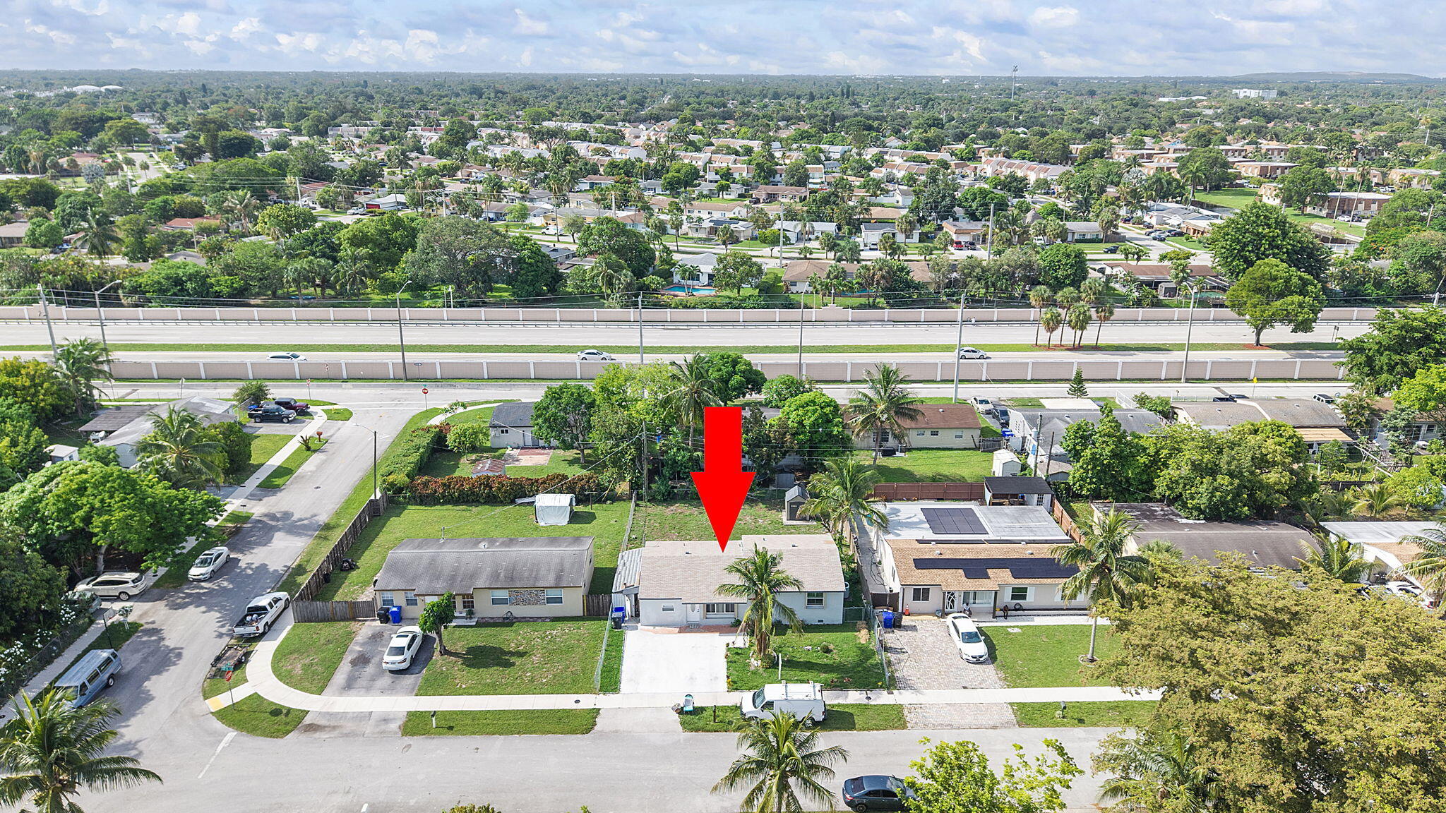 BROADVIEW COUNTRY CLUB - Residential