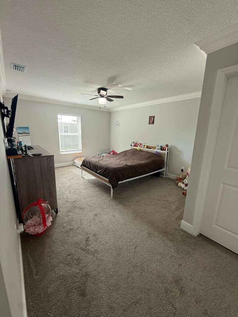 PORT ST LUCIE SECTION 25 - Residential Lease