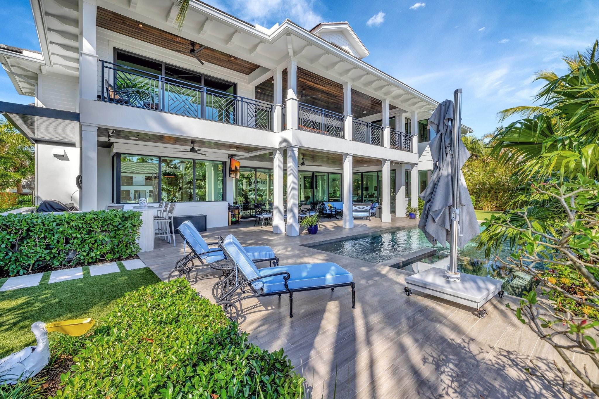Las Olas Isles - Residential
