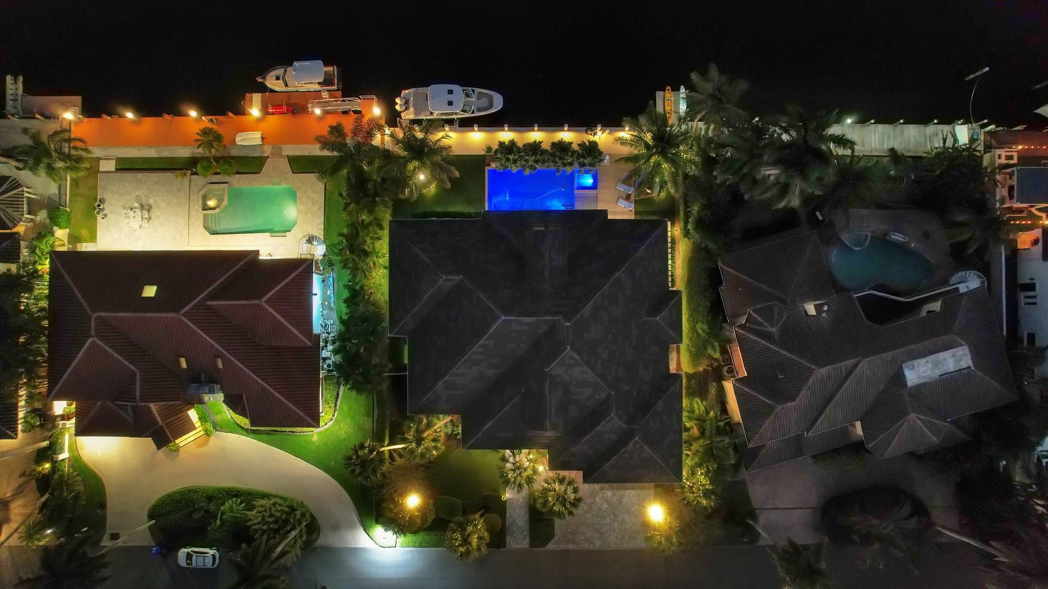 Las Olas Isles - Residential
