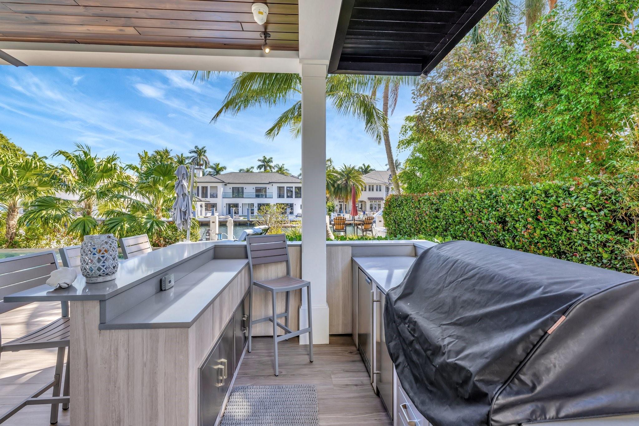 Las Olas Isles - Residential