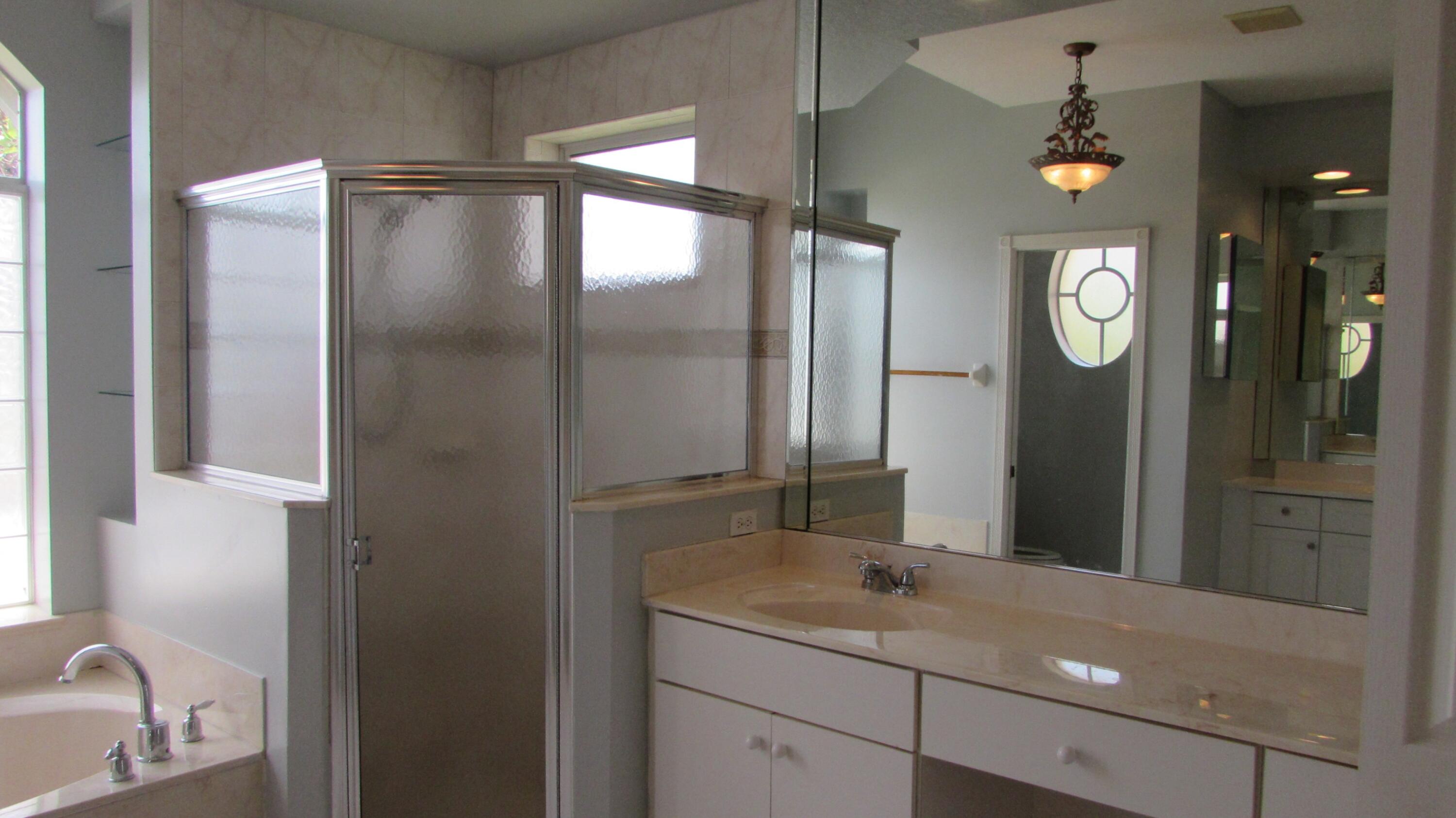 PORT ST LUCIE SECTION 35 - Residential Lease