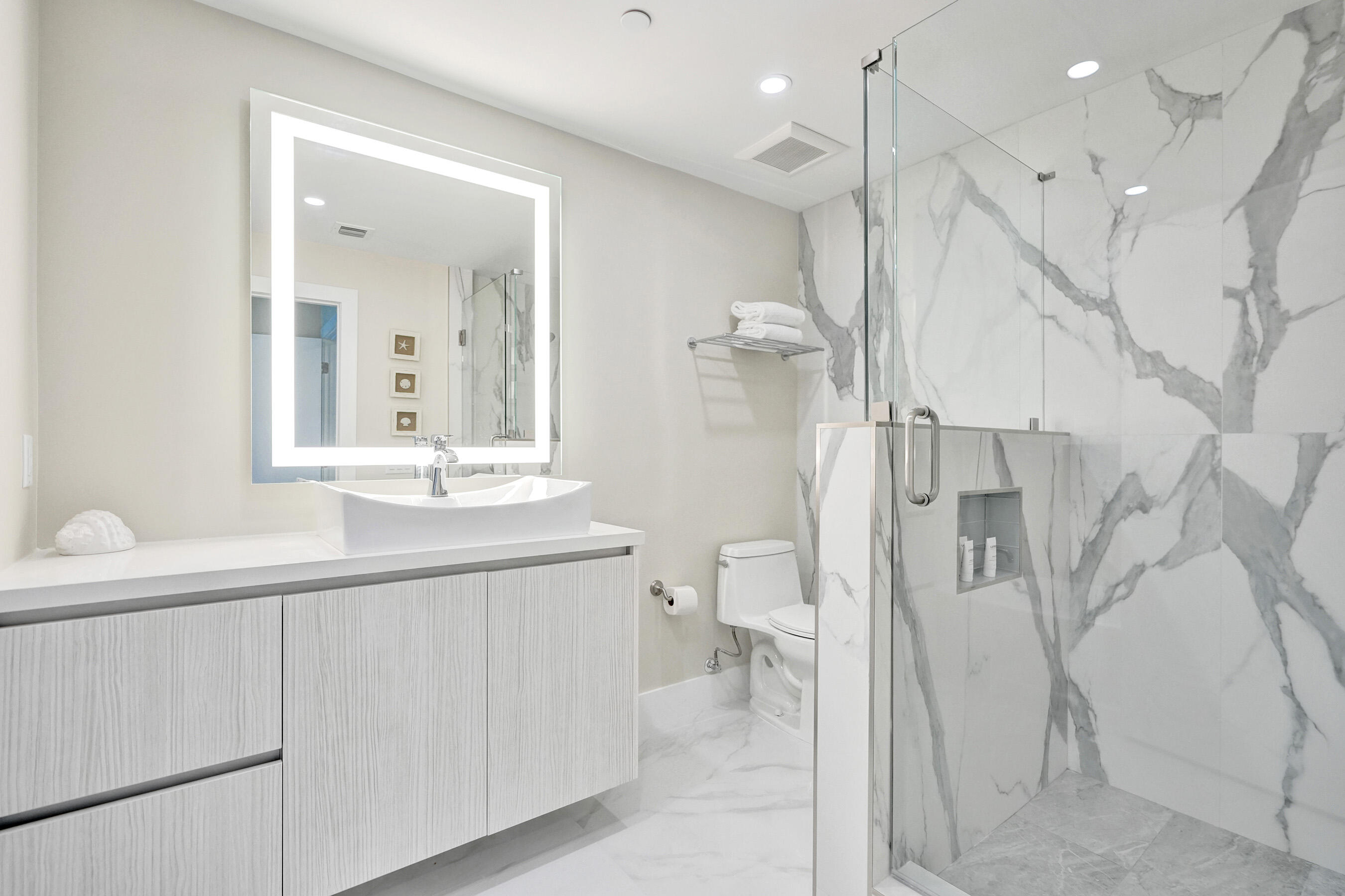 Q CLUB RESORT & RESIDENCES CONDO - Residential