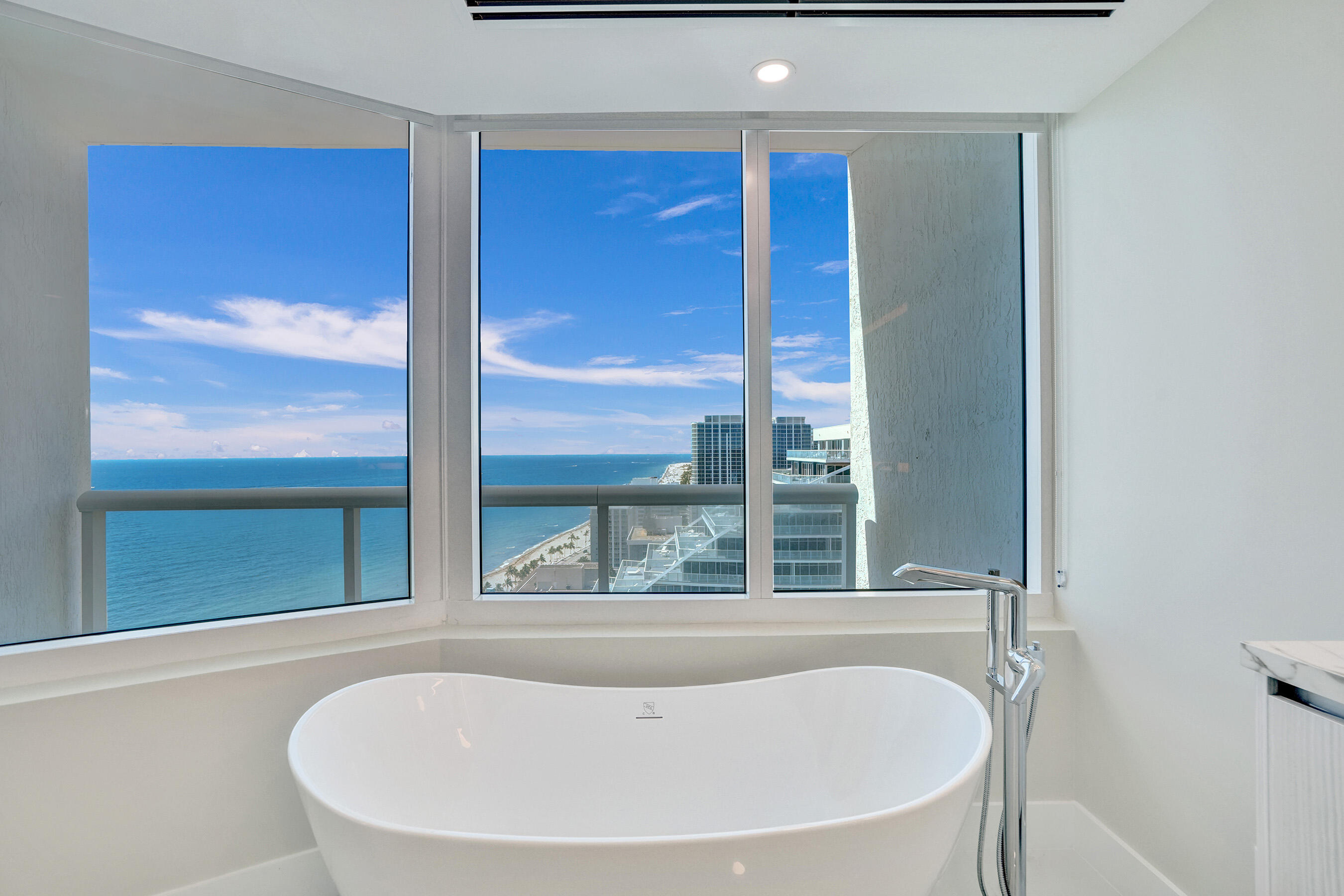 Q CLUB RESORT & RESIDENCES CONDO - Residential
