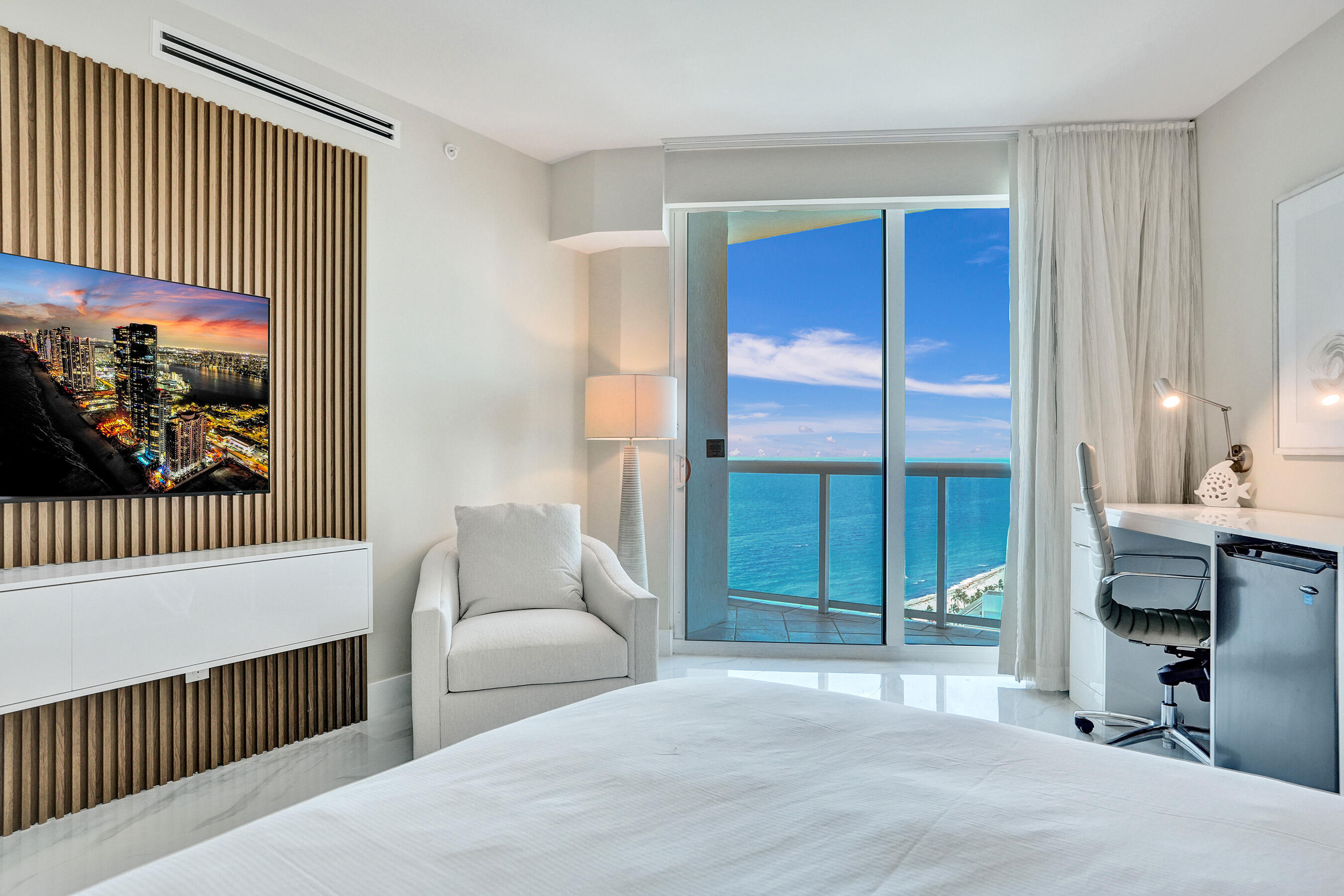 Q CLUB RESORT & RESIDENCES CONDO - Residential