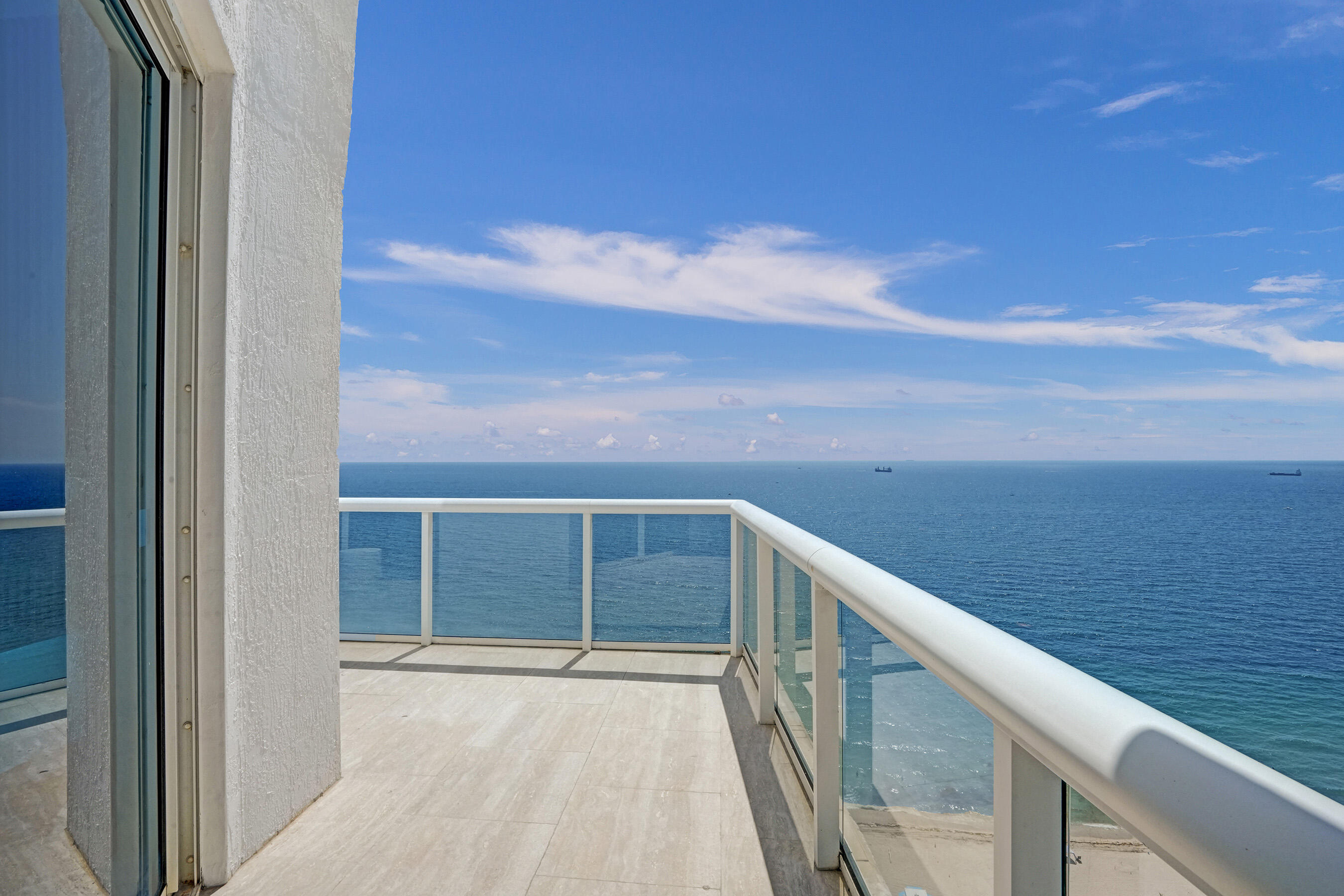 Q CLUB RESORT & RESIDENCES CONDO - Residential