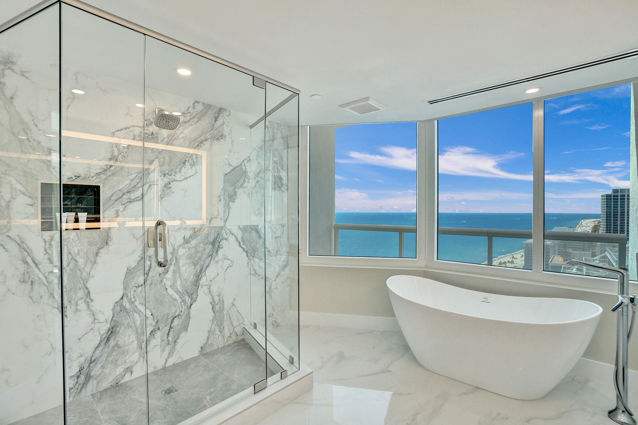 Q CLUB RESORT & RESIDENCES CONDO - Residential