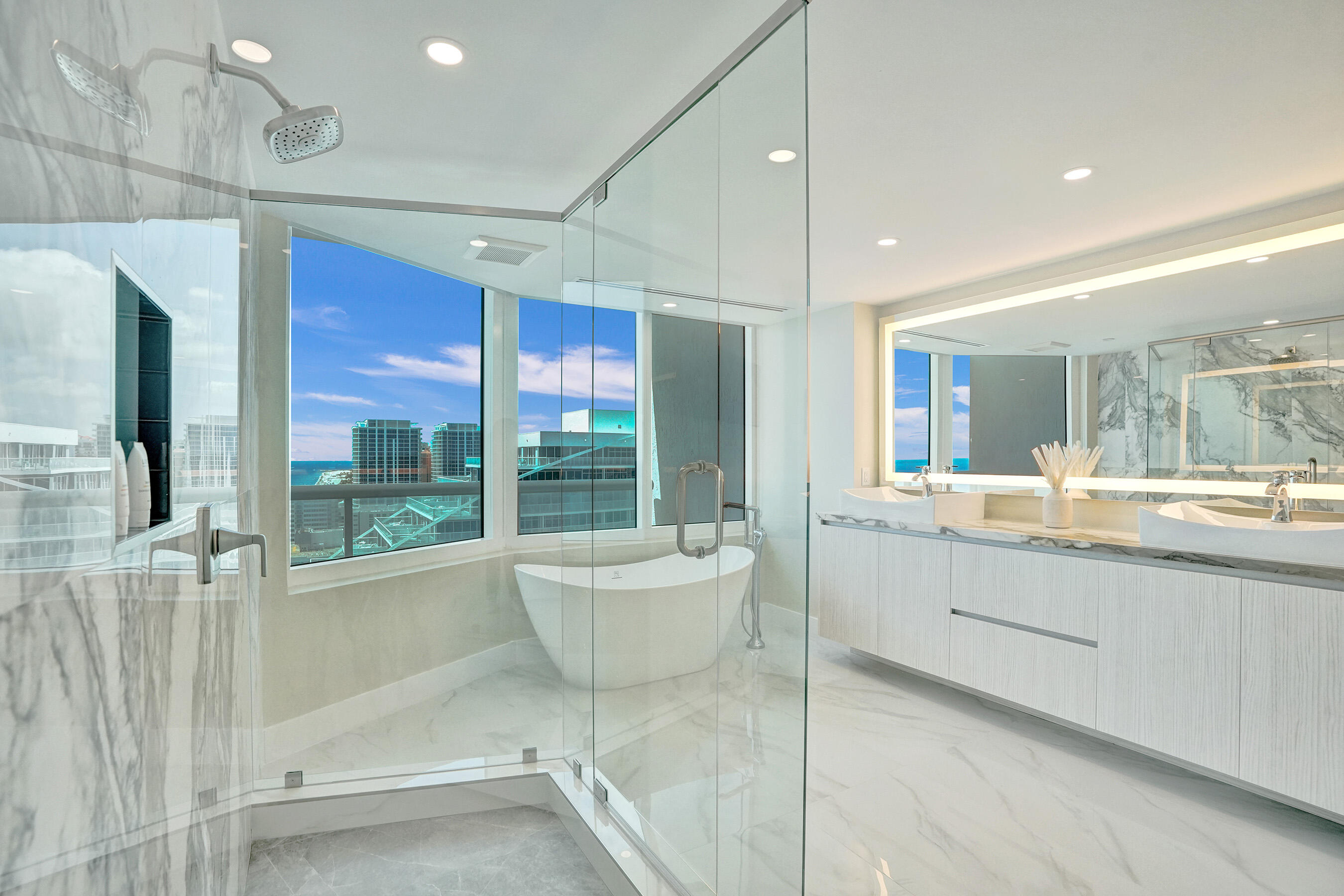 Q CLUB RESORT & RESIDENCES CONDO - Residential
