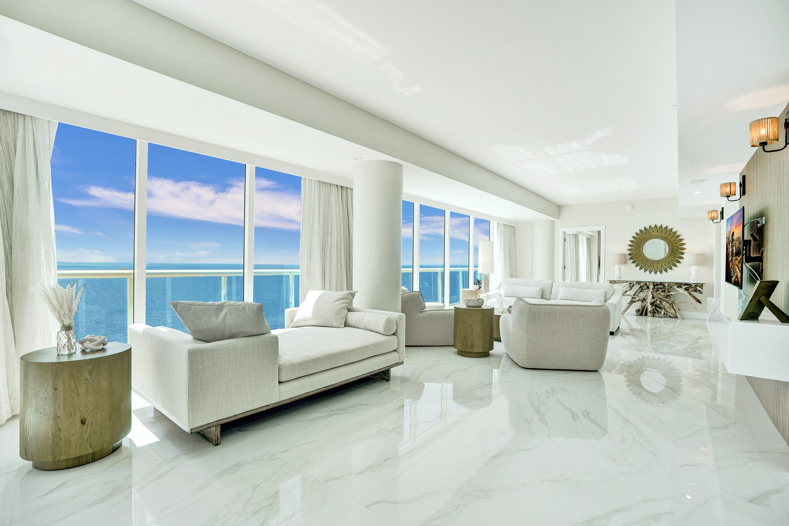 Q CLUB RESORT & RESIDENCES CONDO - Residential